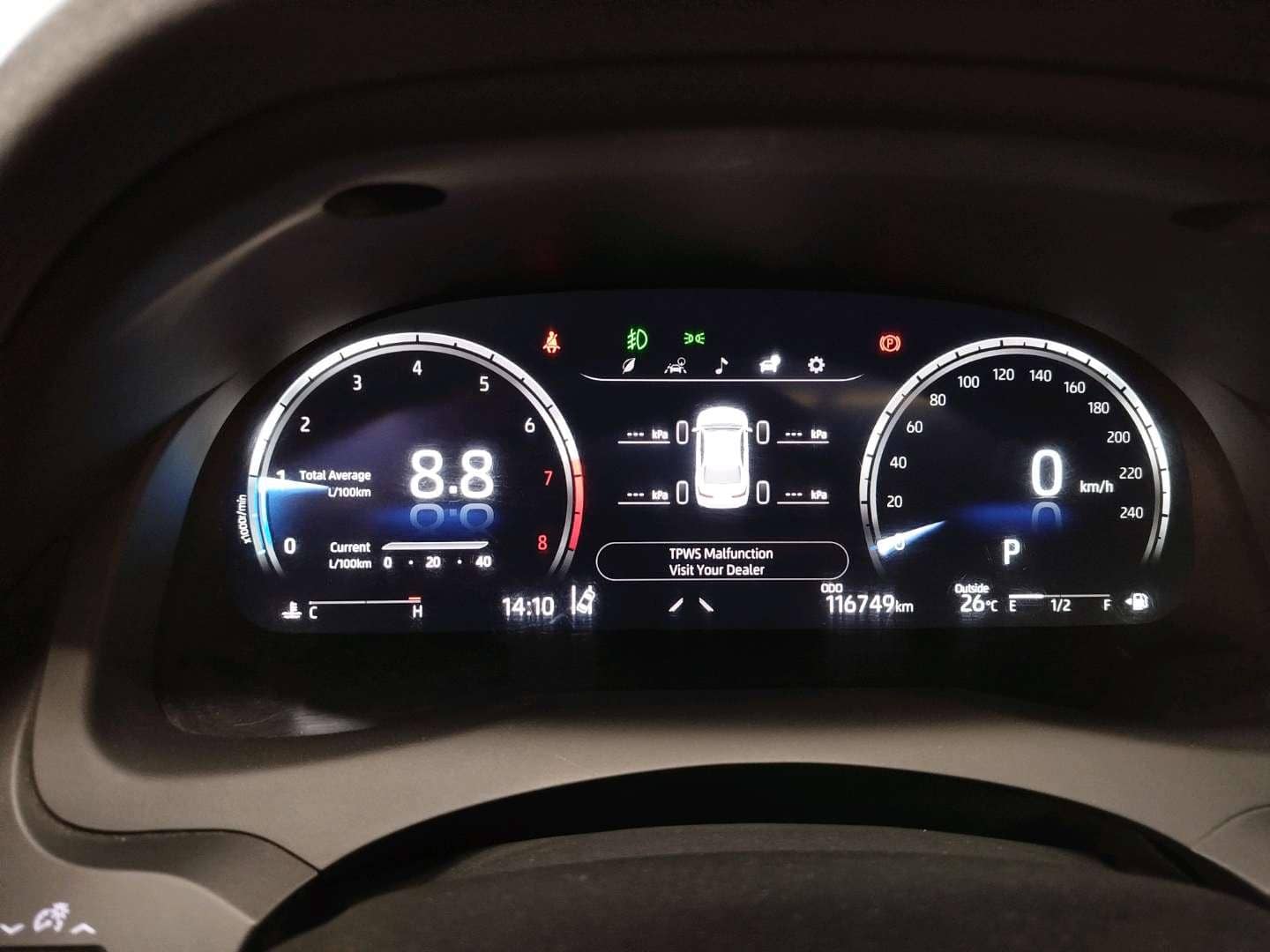 Toyota Camry,  116 756 км, 2023 года в лизинг