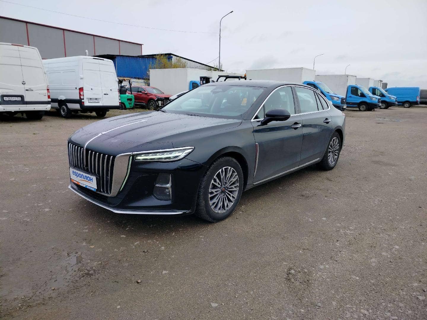 Hongqi H5,  170 578 км, 2024 года в лизинг