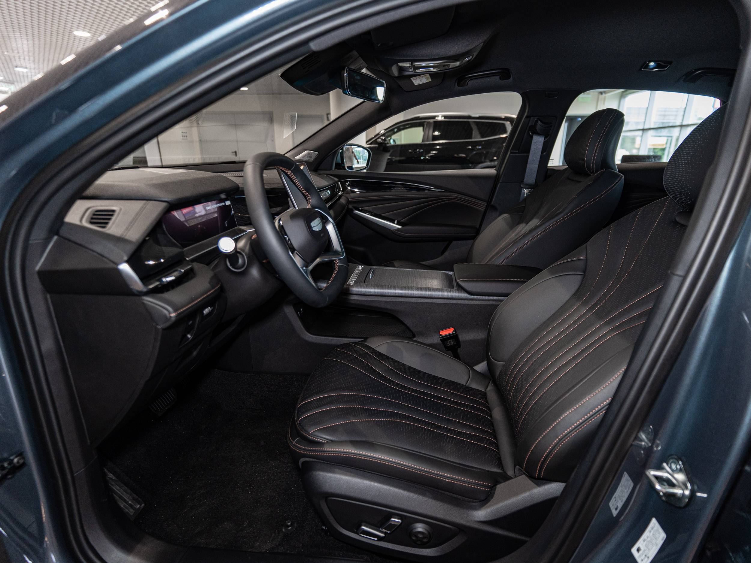Geely Preface Flagship 2.0T 7DCT