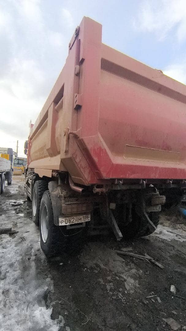 Sitrak ZZ3406V455ME,  107 781 км, 2024 года в лизинг