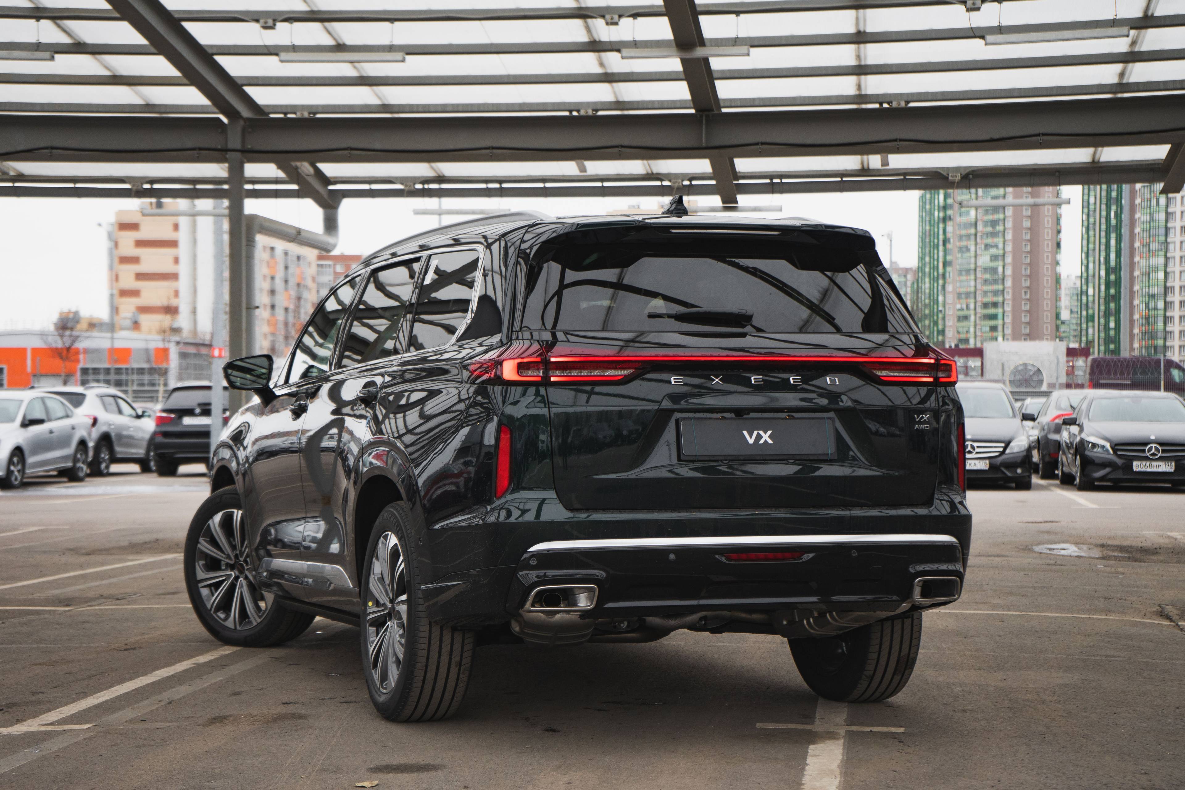 EXEED VX President 7 мест 2.0T 8AT 4WD