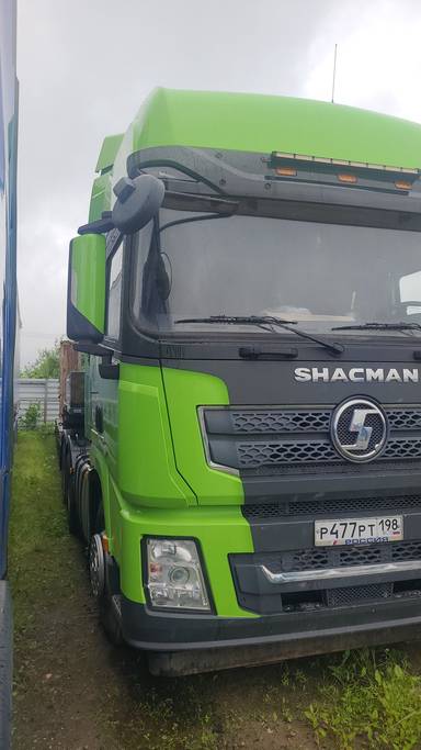 Shacman SX42584W324C