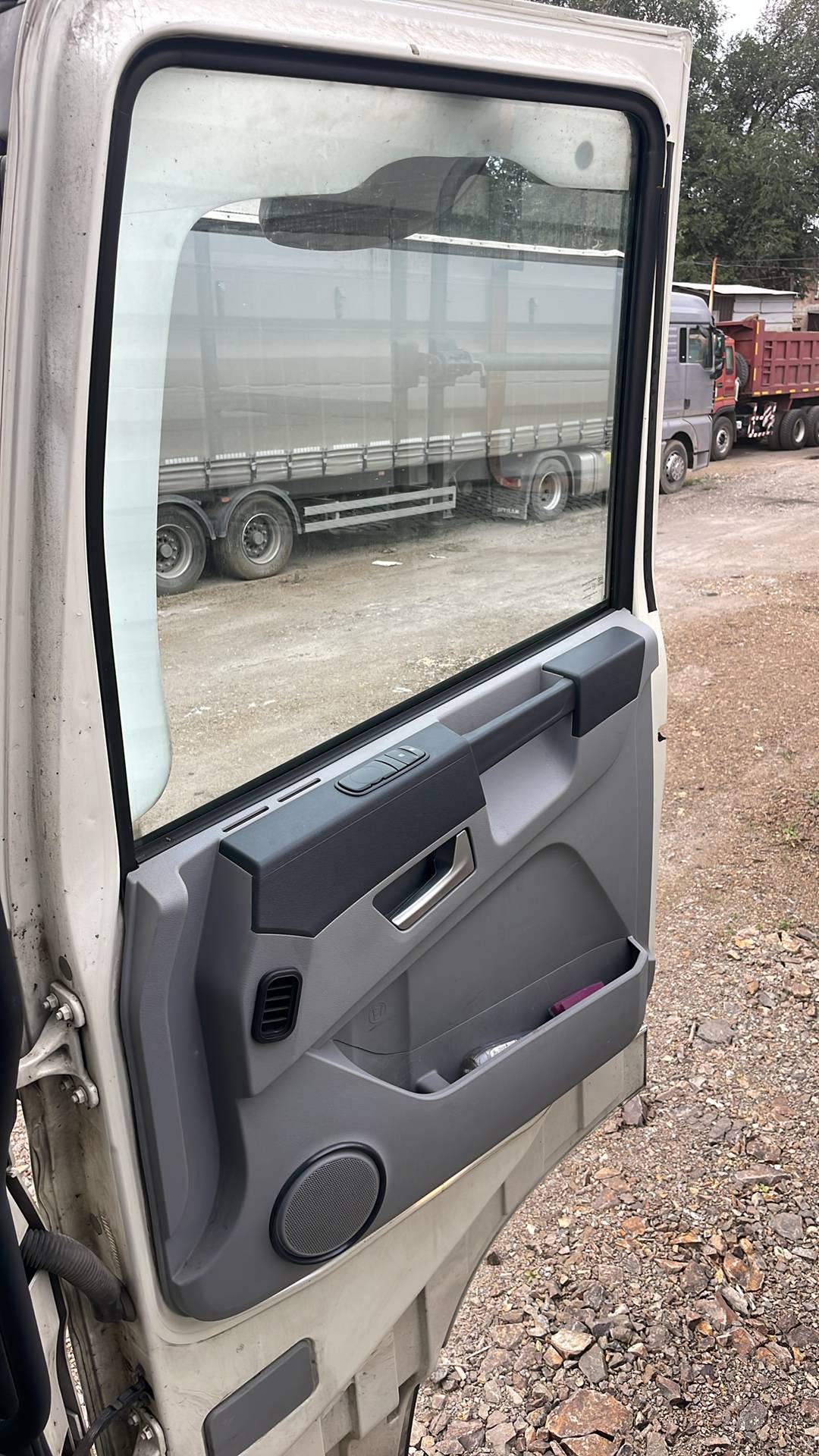 DongFeng DFH4186 (KX),  238 800 км, 2023 года в лизинг