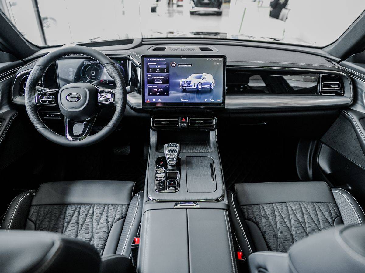 GAC GS8 Джи-Икс Премиум 2.0 АТ полный привод (GX Premium)