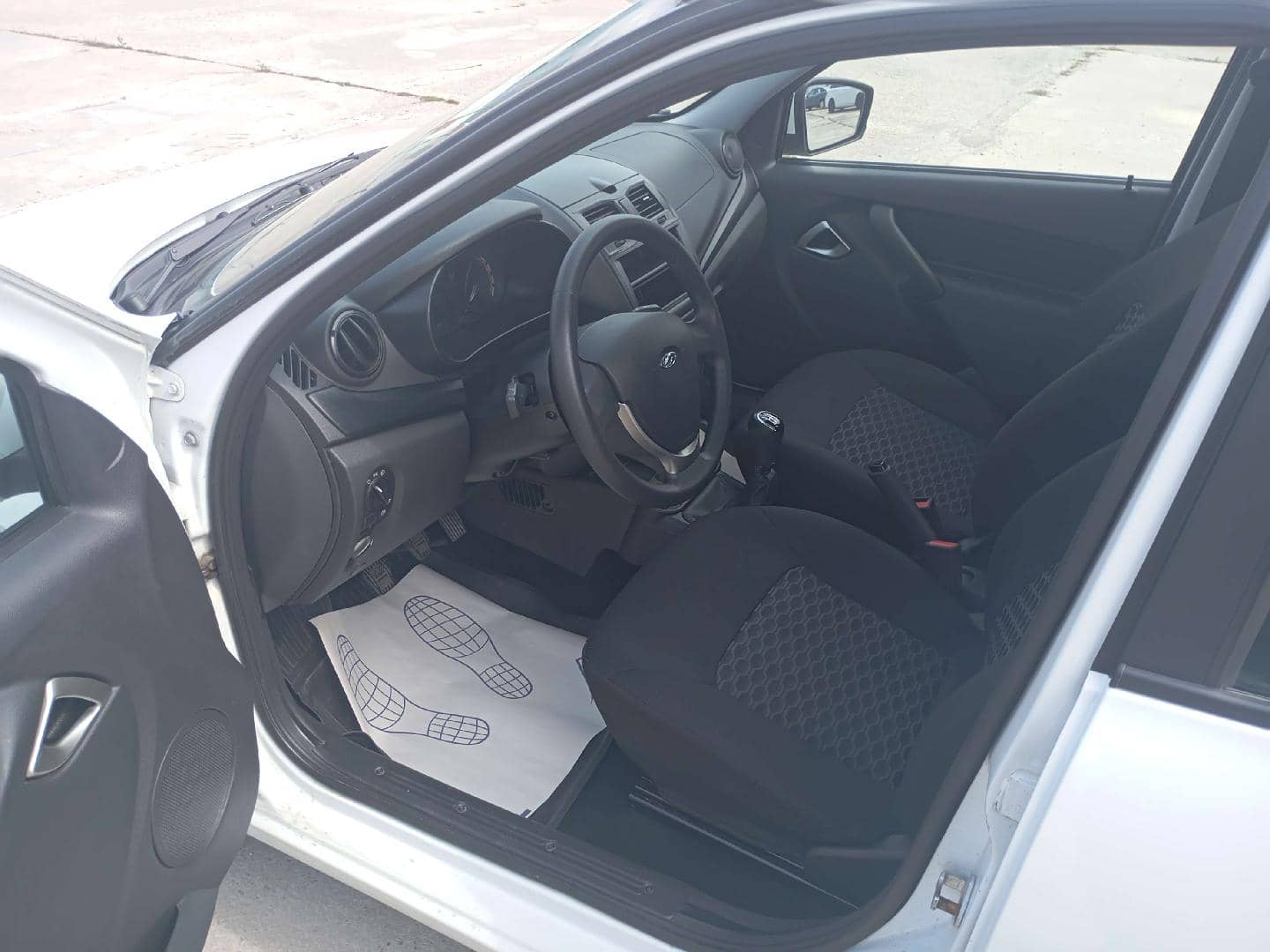 Lada Granta седан,  54 753 км, 2023 года в лизинг