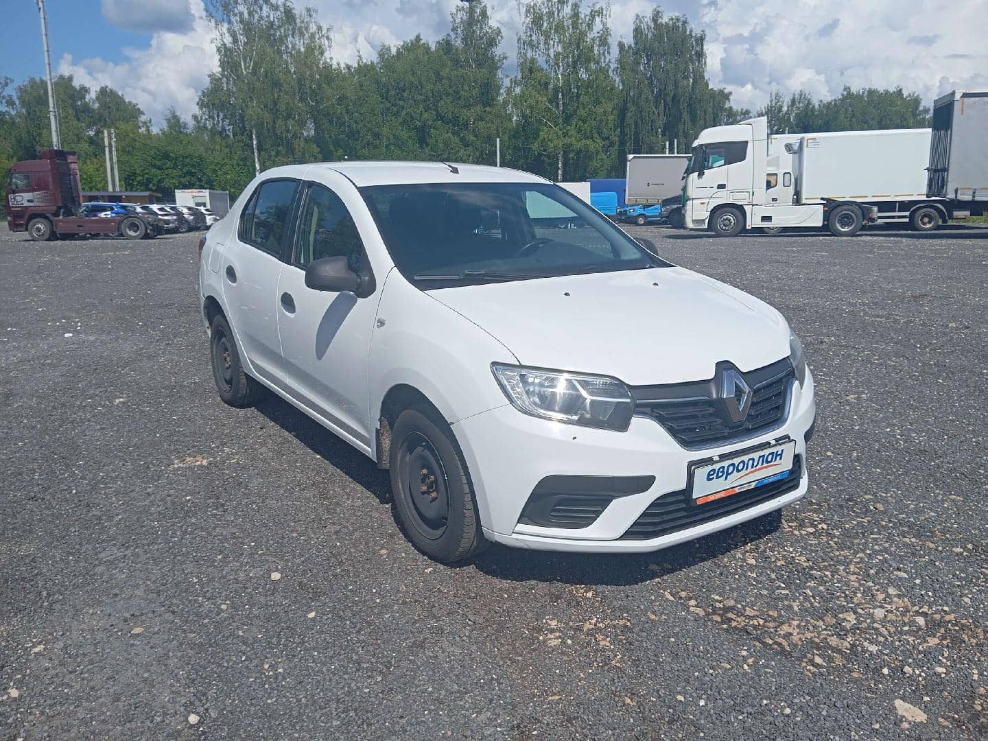 Renault Logan II,  163 107 км, 2019 года в лизинг