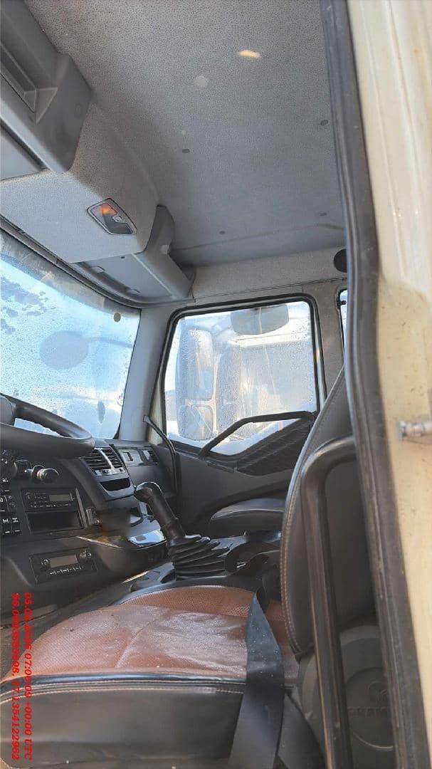 FAW CA3250P66K24T1E5 6х4,  200 981 км, 2023 года в лизинг
