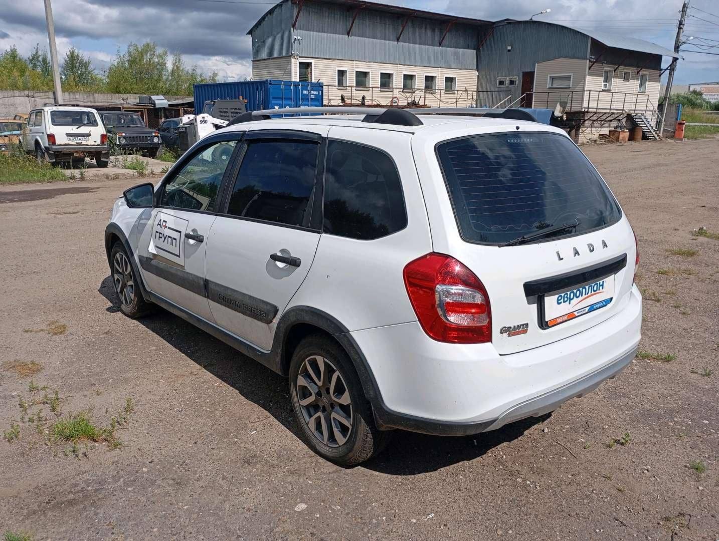 Lada Granta Кросс,  90 466 км, 2023 года в лизинг