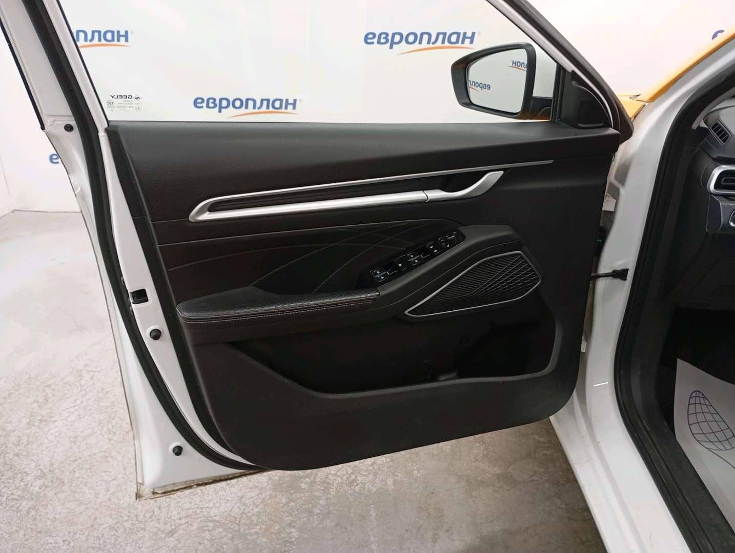 Geely Emgrand,  192 009 км, 2023 года в лизинг