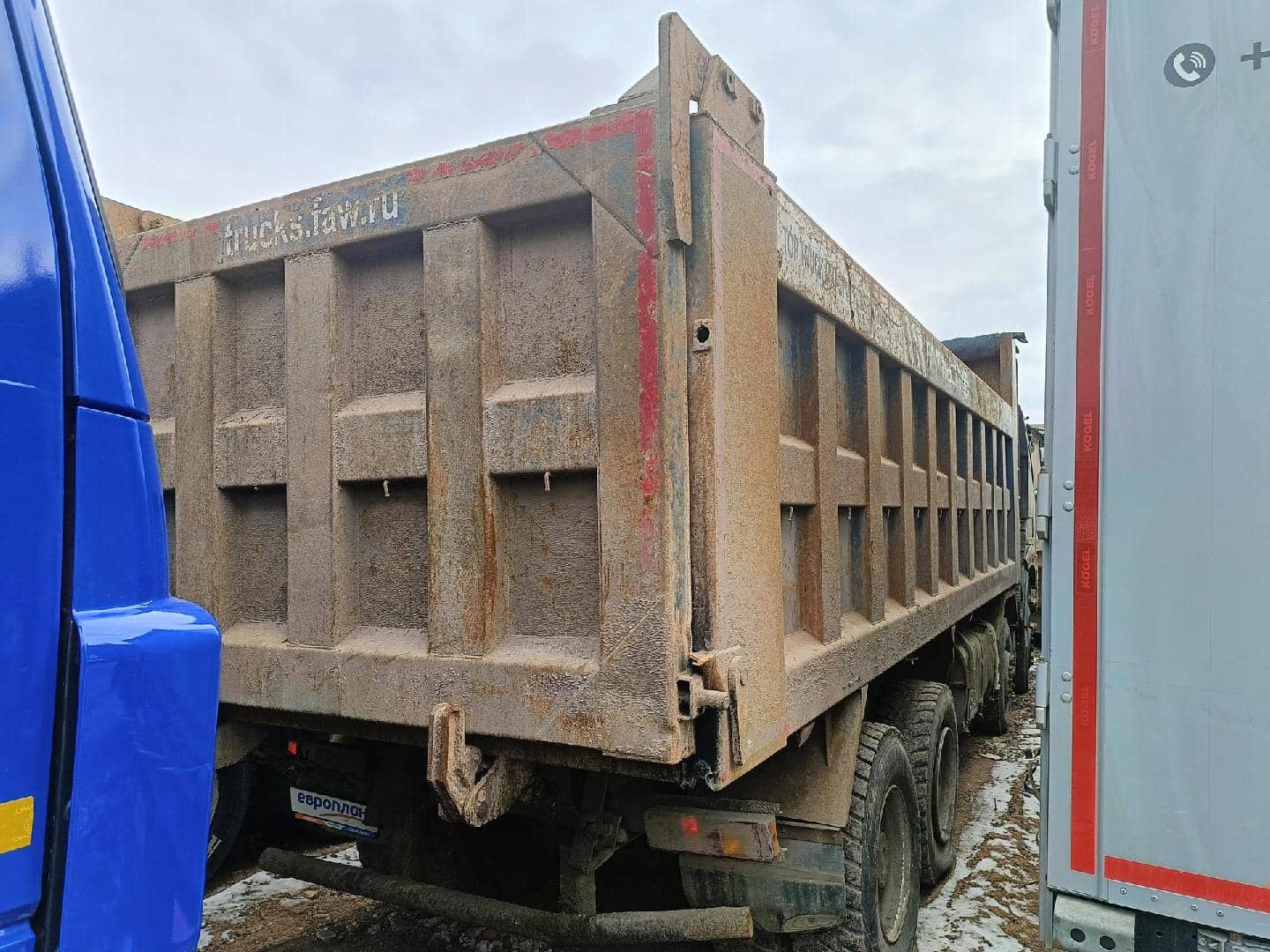 FAW CA3311P66K24T4E5 8х4,  193 248 км, 2021 года в лизинг