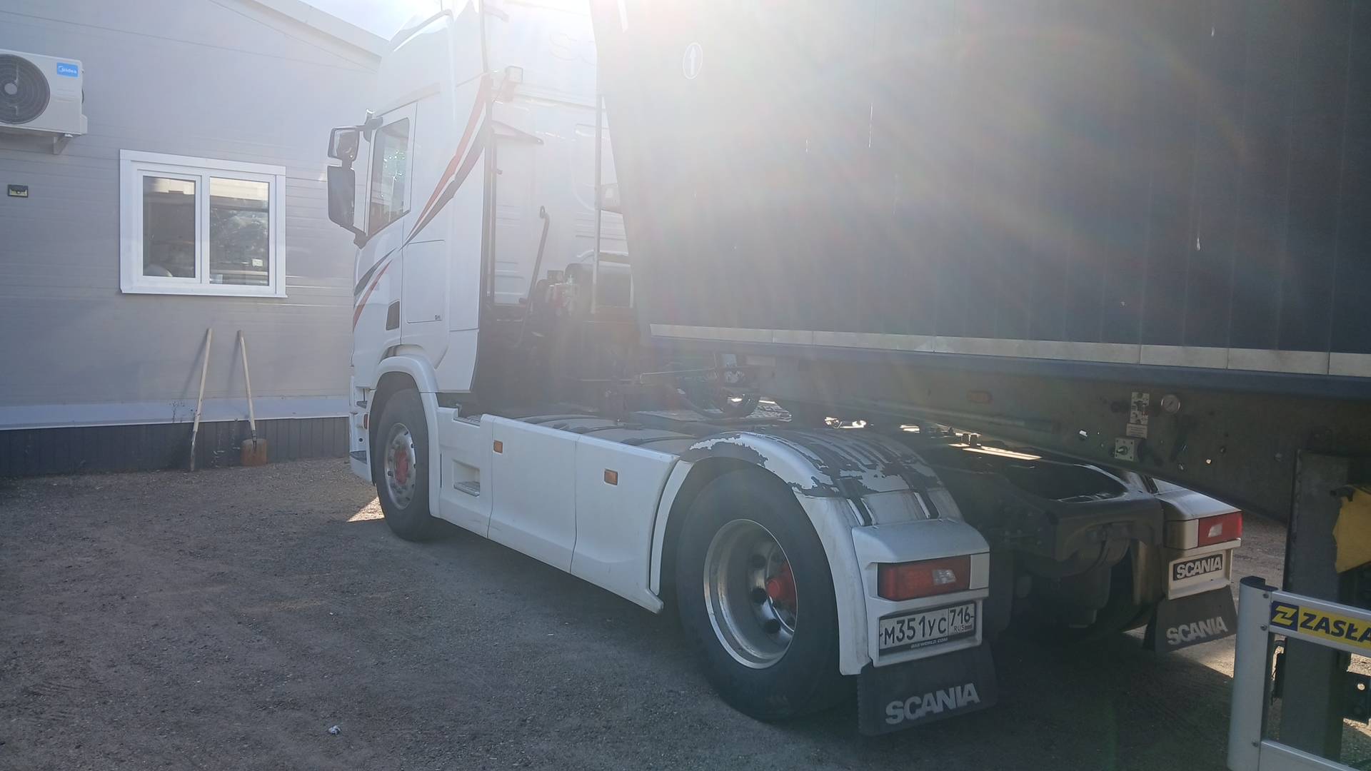 SCANIA R 450 LA4x2MNA (Topline),  865 000 км, 2018 года в лизинг