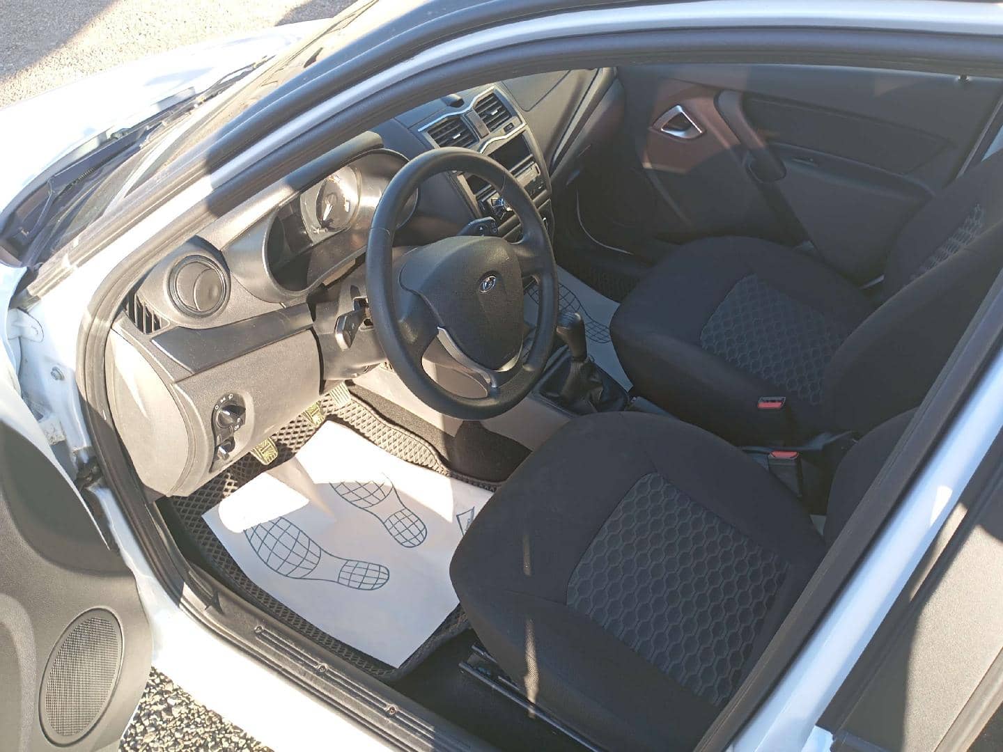 Lada Granta седан,  106 521 км, 2024 года в лизинг
