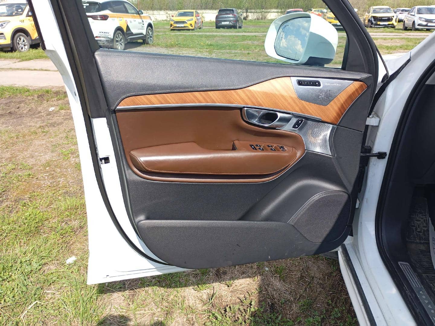 Volvo XC90,  254 521 км, 2018 года в лизинг