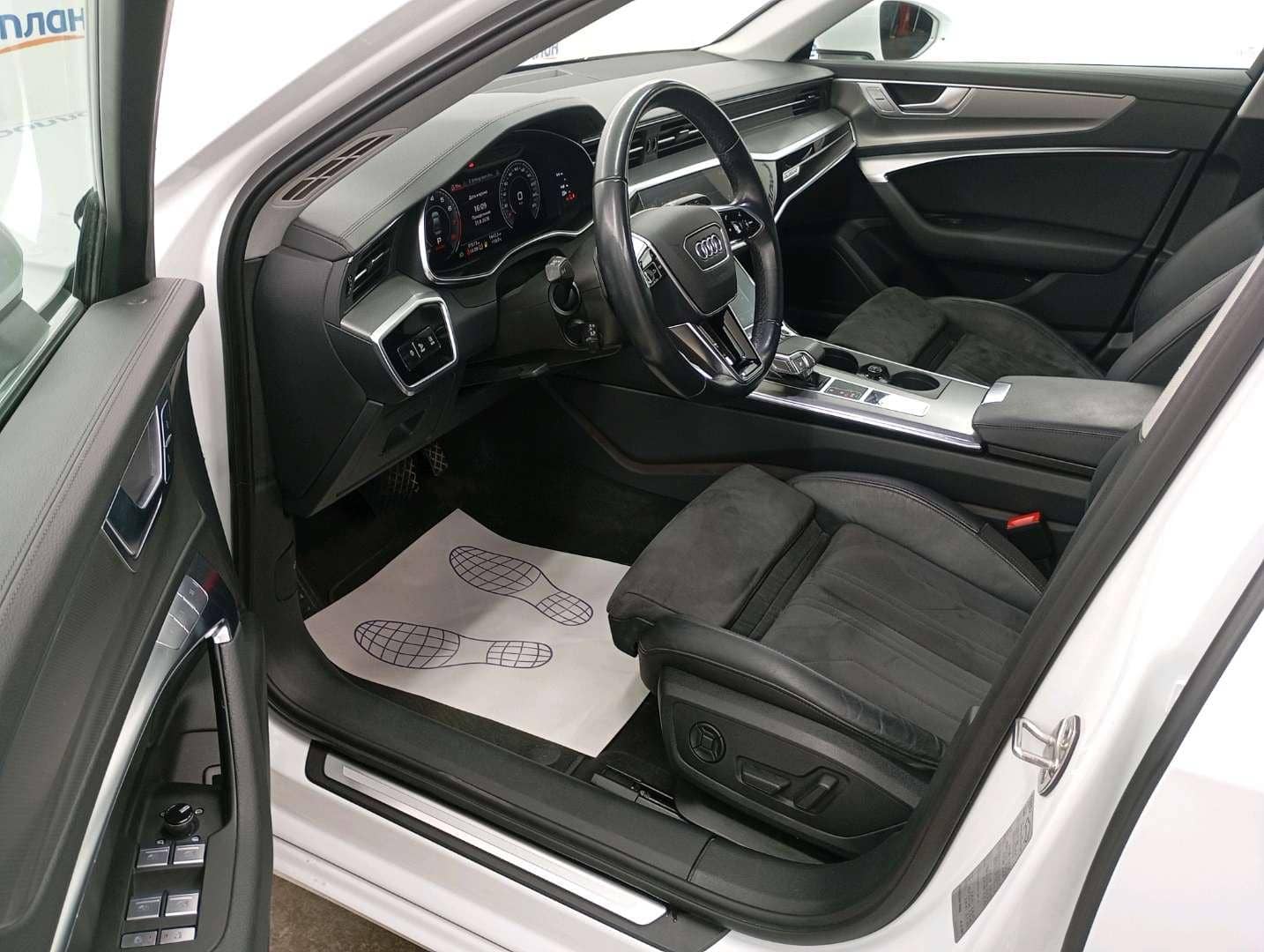 Audi A6,  77 573 км, 2021 года в лизинг