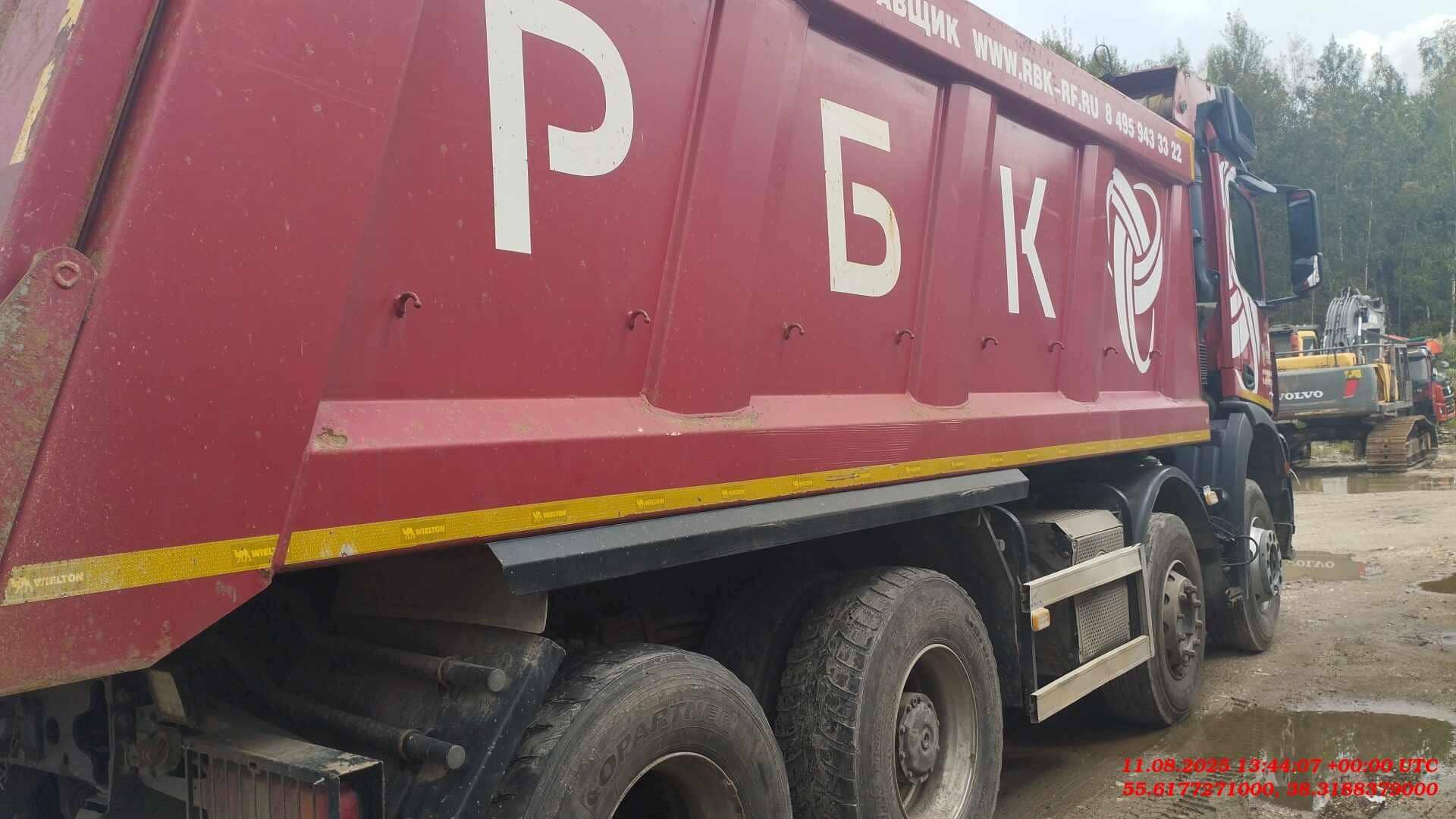 Mercedes-Benz Arocs 4145 K ,  320 000 км, 2021 года в лизинг