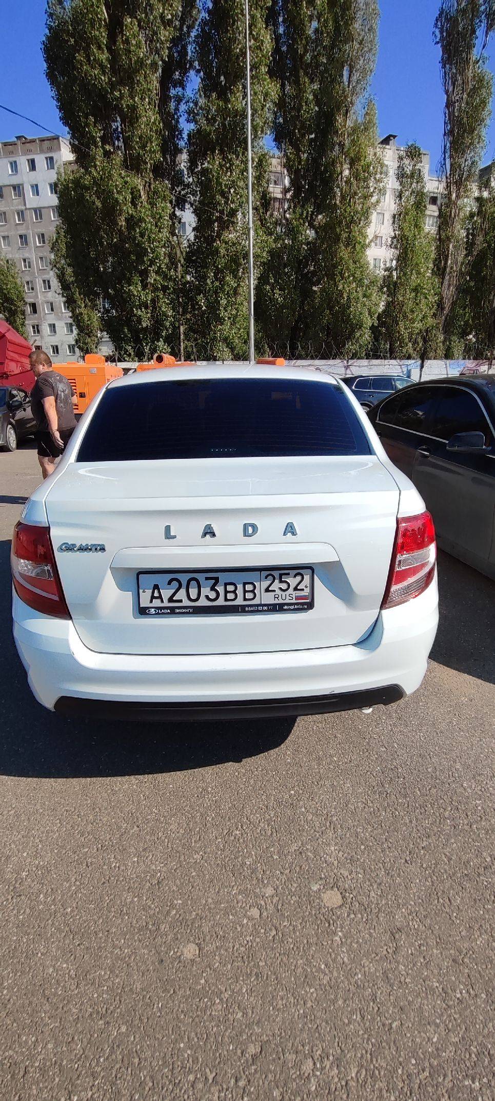 Lada Granta седан,  23 387 км, 2023 года в лизинг