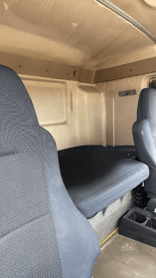 HOWO ZZ3317V386GE1 8х4,  224 266 км, 2022 года в лизинг
