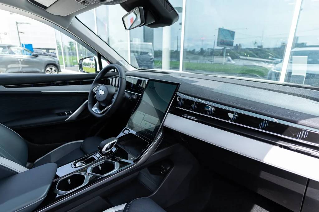 Geely Atlas Luxury 2.0T 8AT 4WD