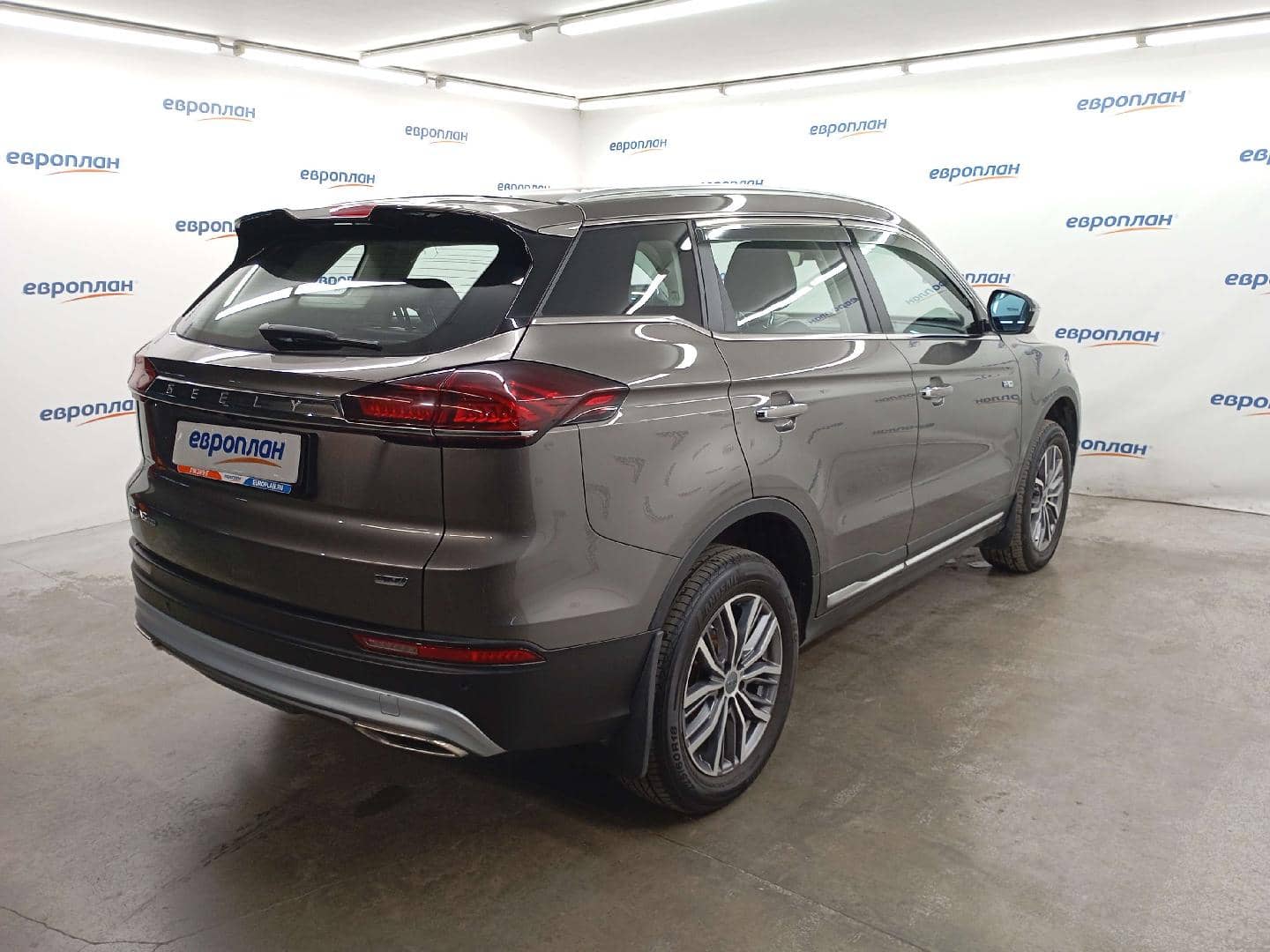 Geely Atlas Pro,  87 966 км, 2023 года в лизинг