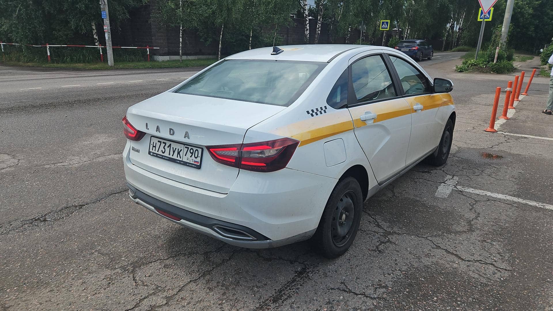 Lada Vesta седан,  97 495 км, 2024 года в лизинг
