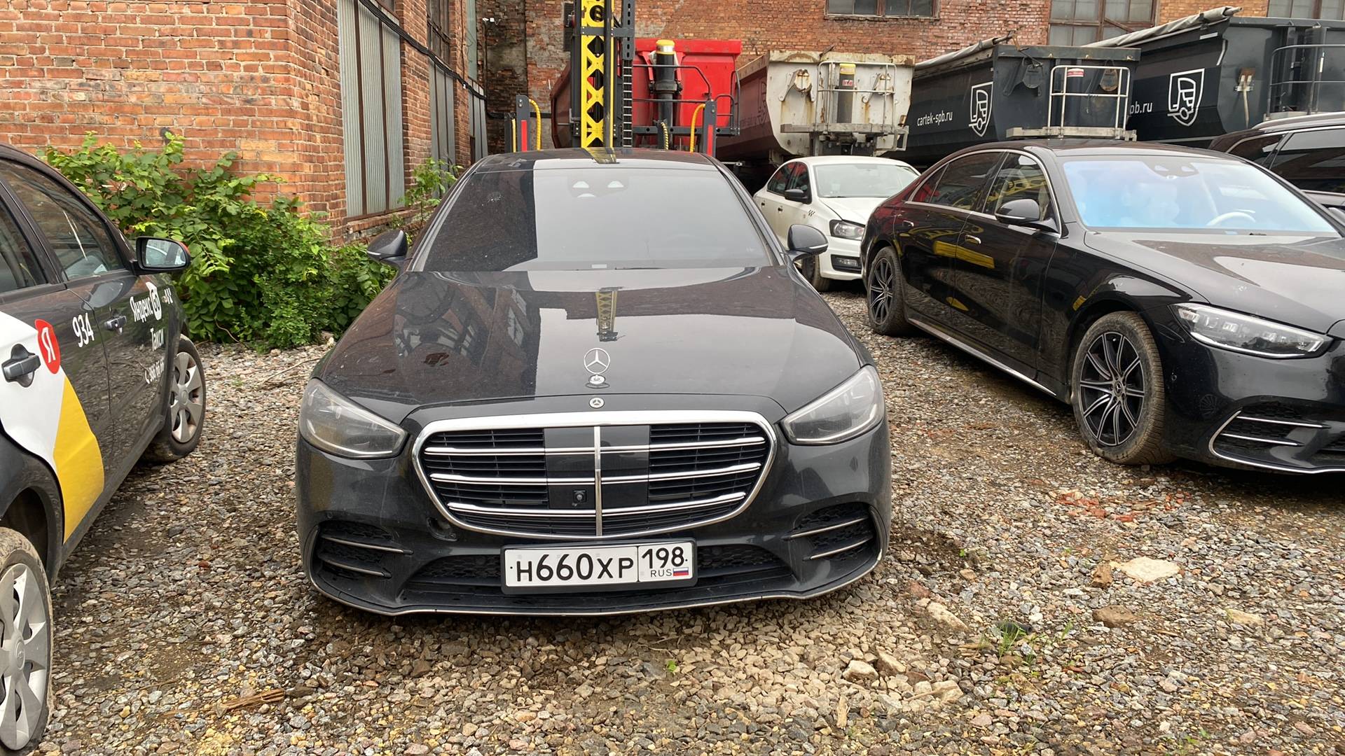 Mercedes-Benz S седан,  73 000 км, 2023 года в лизинг