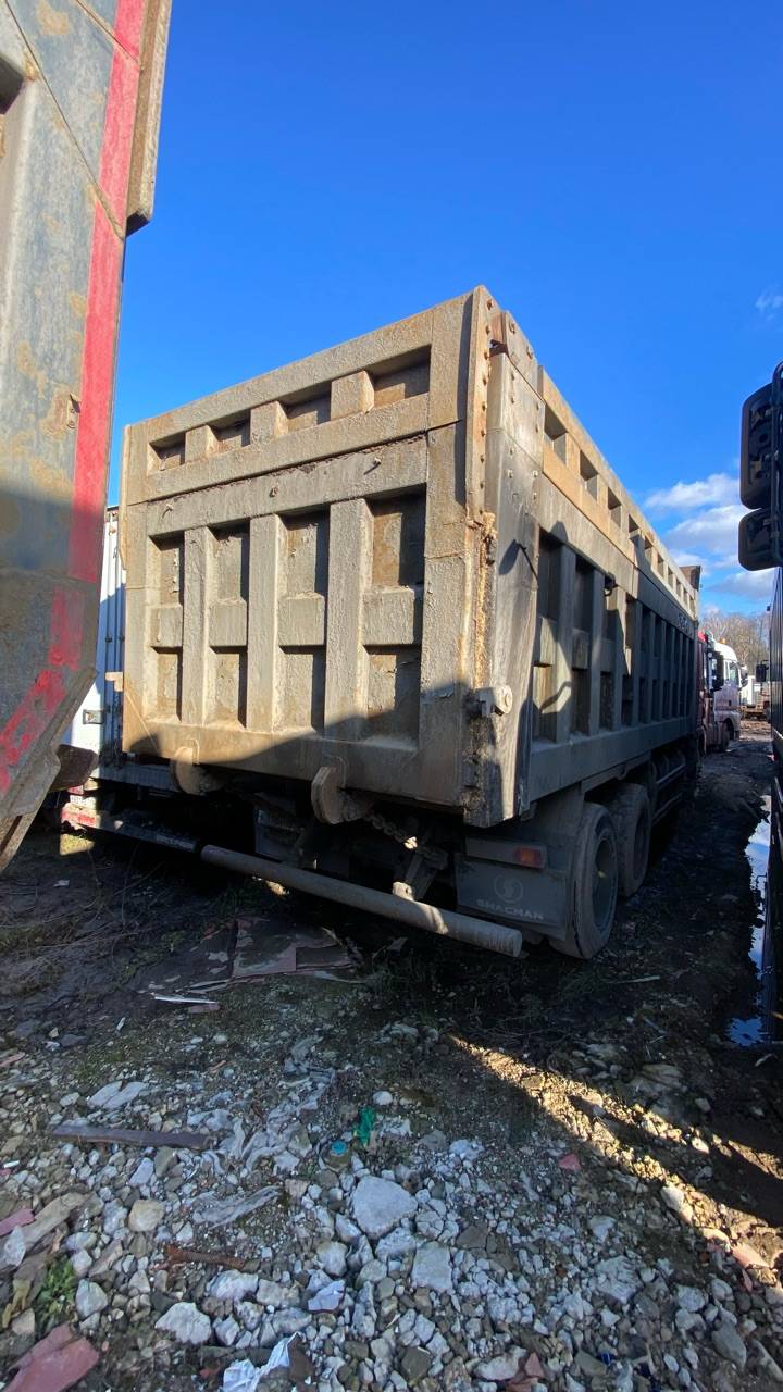 Shacman SX33186V366,  143 897 км, 2022 года