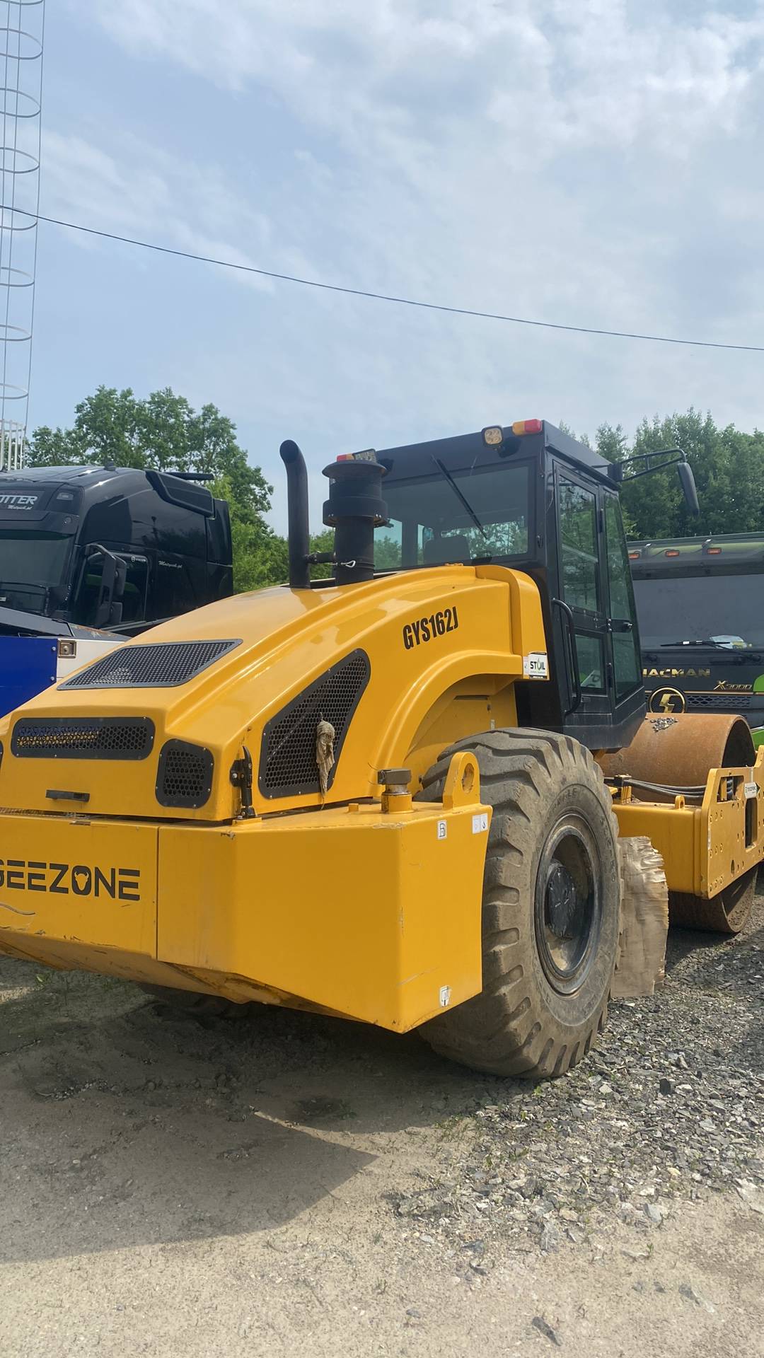 Beezone GYS162J