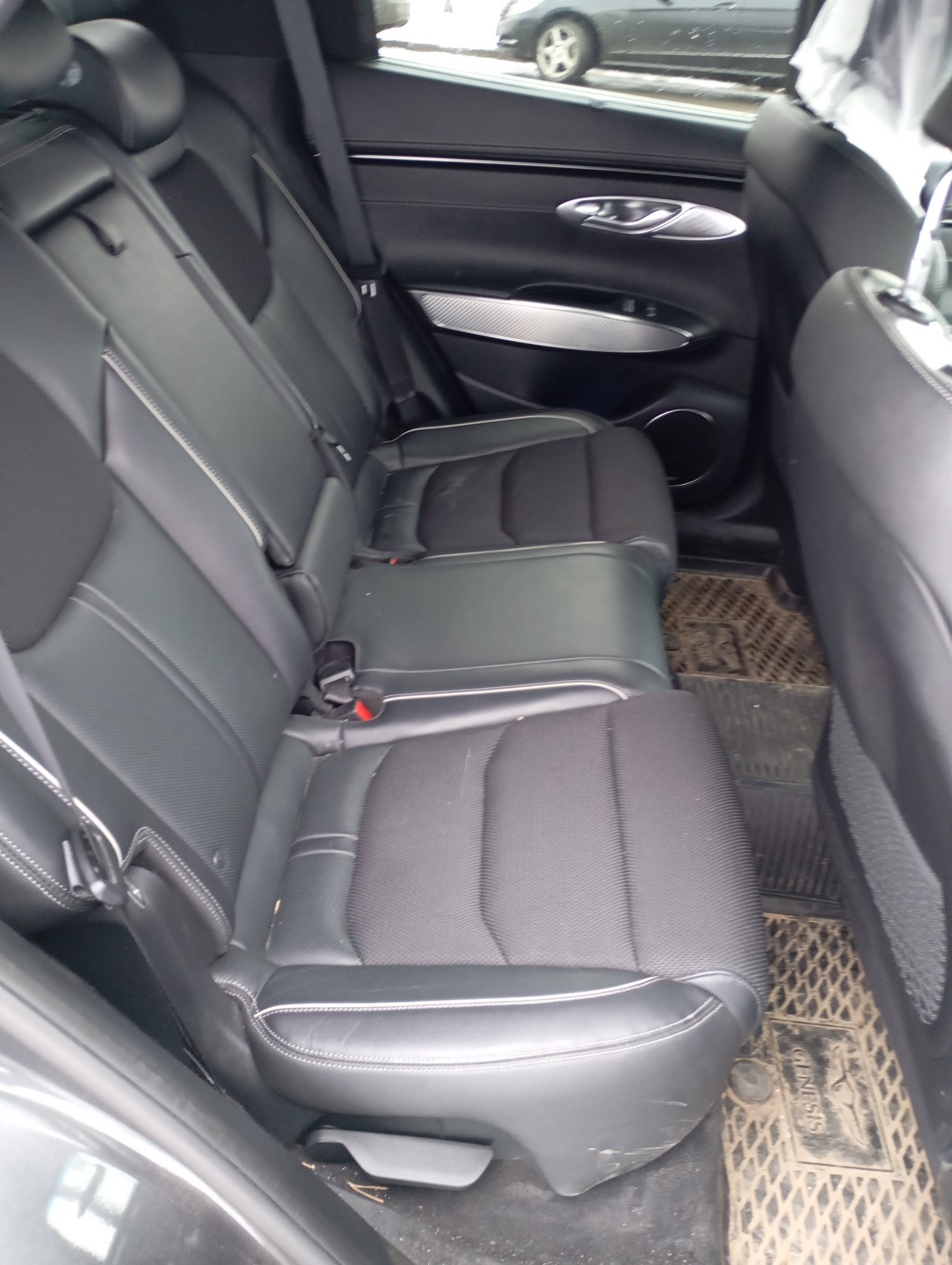 Genesis GV70,  53 298 км, 2021 года в лизинг