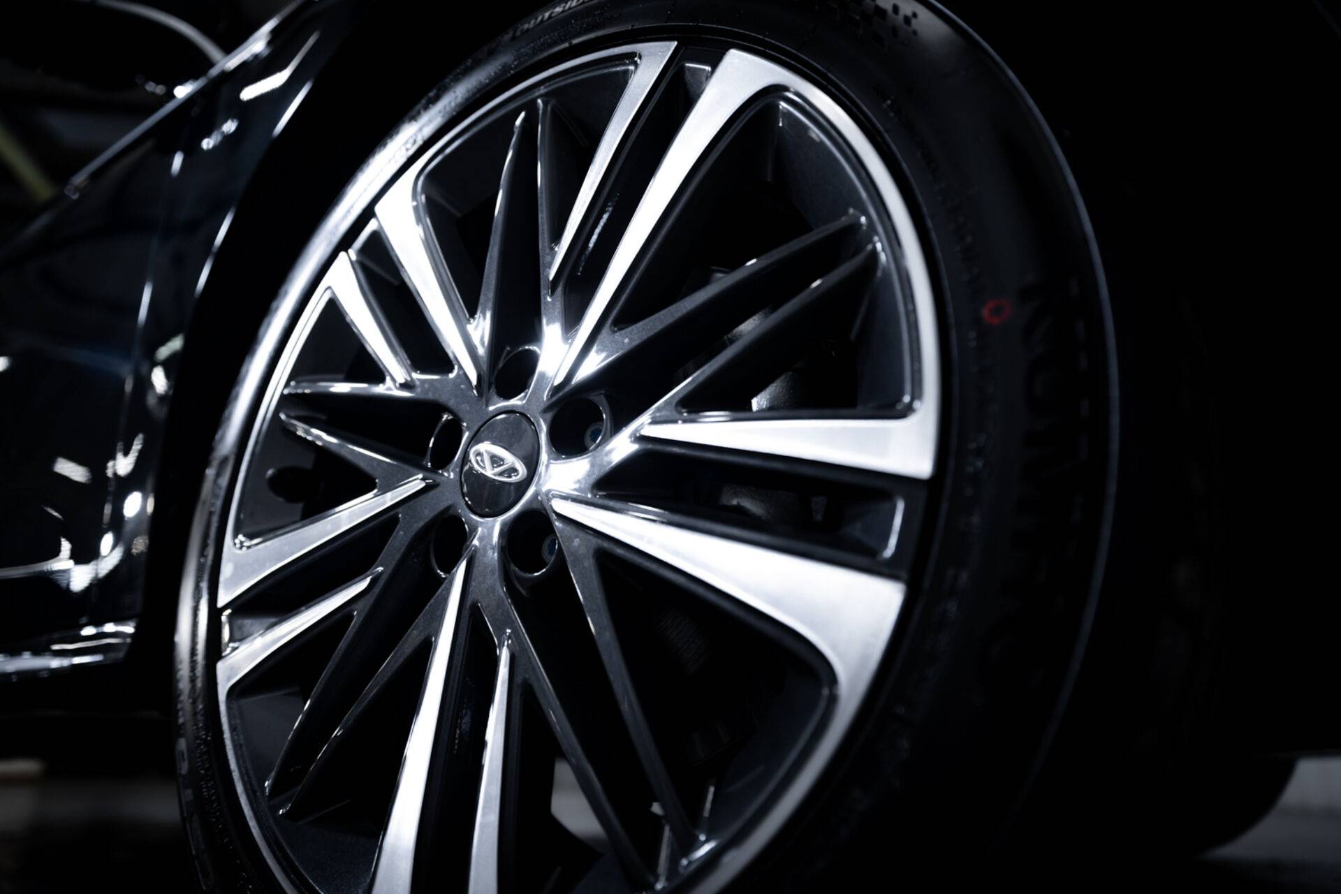 Chery Arrizo 8 Ultra Black 1.6T 150 DCT