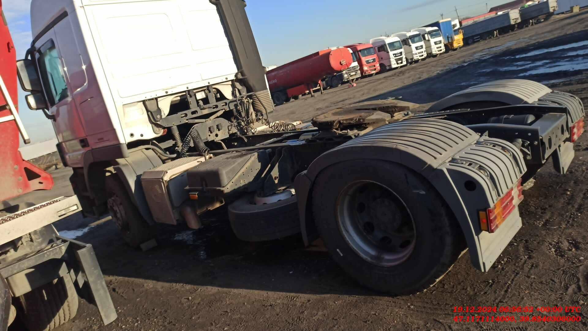 Mercedes-Benz Actros 3 1844 LS 4x2 (Megaspace),  696 089 км, 2018 года