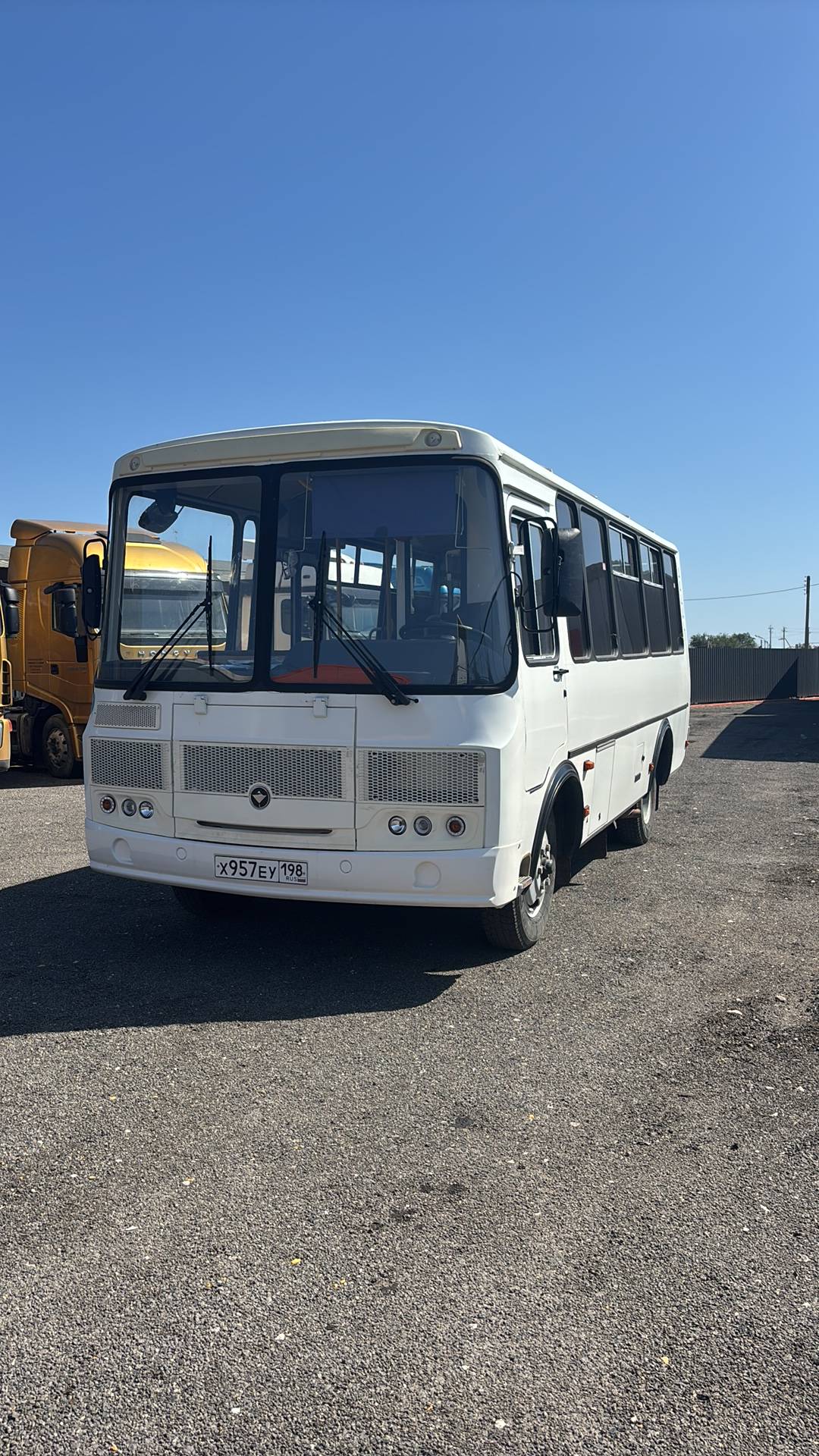 ПАЗ 32054