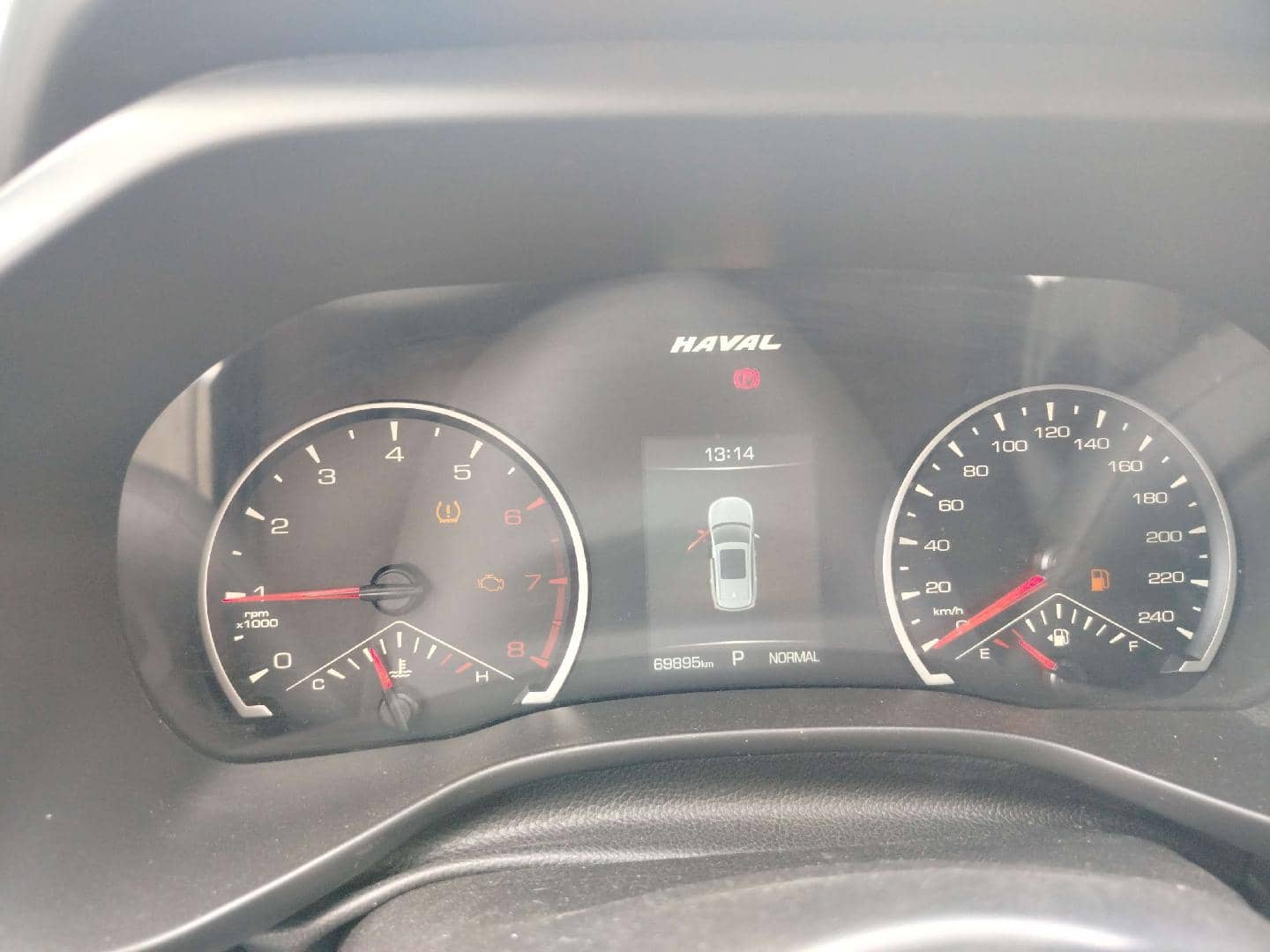Haval Jolion,  69 885 км, 2023 года в лизинг