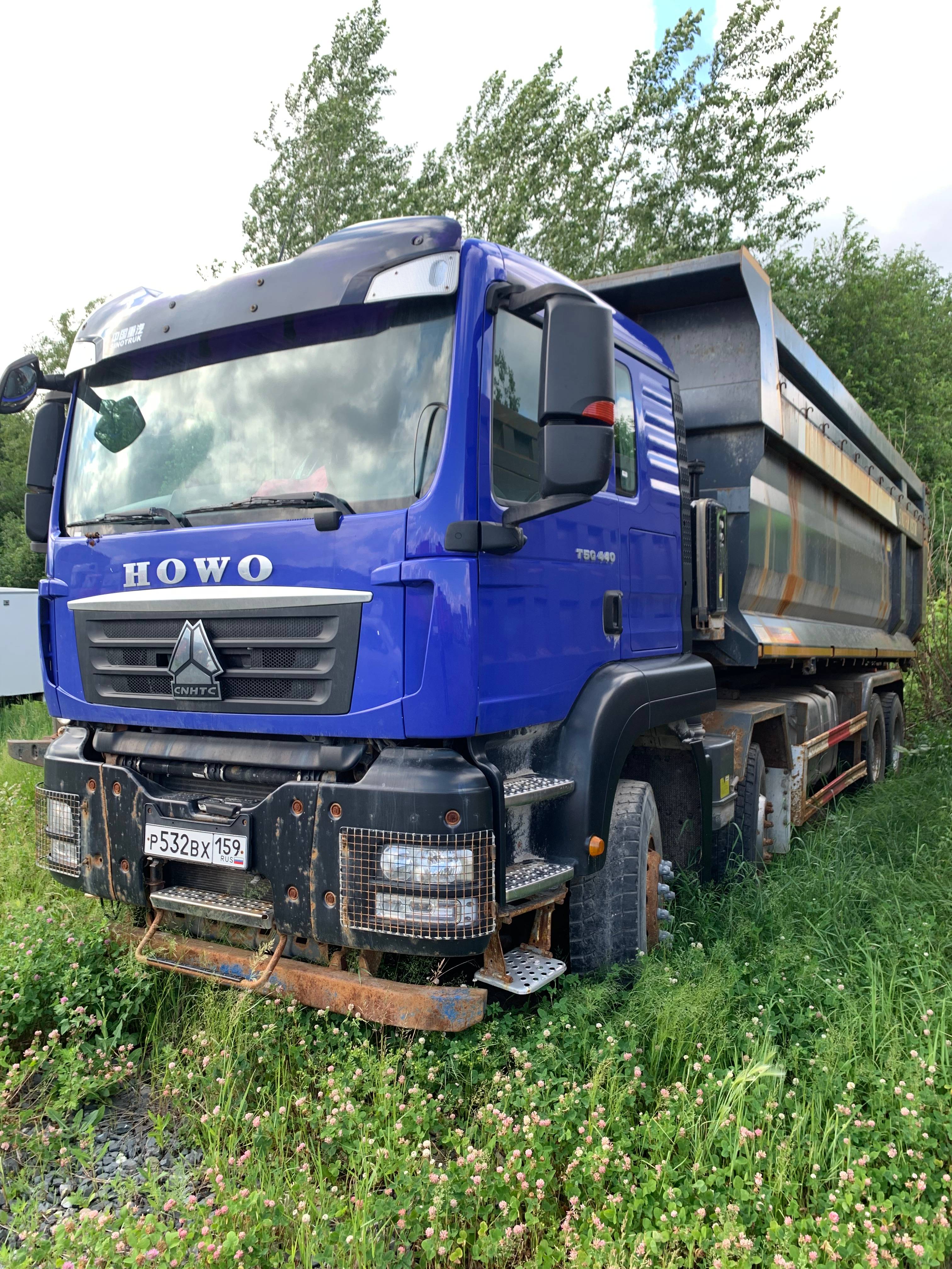 HOWO ZZ3317V386GE1 8х4