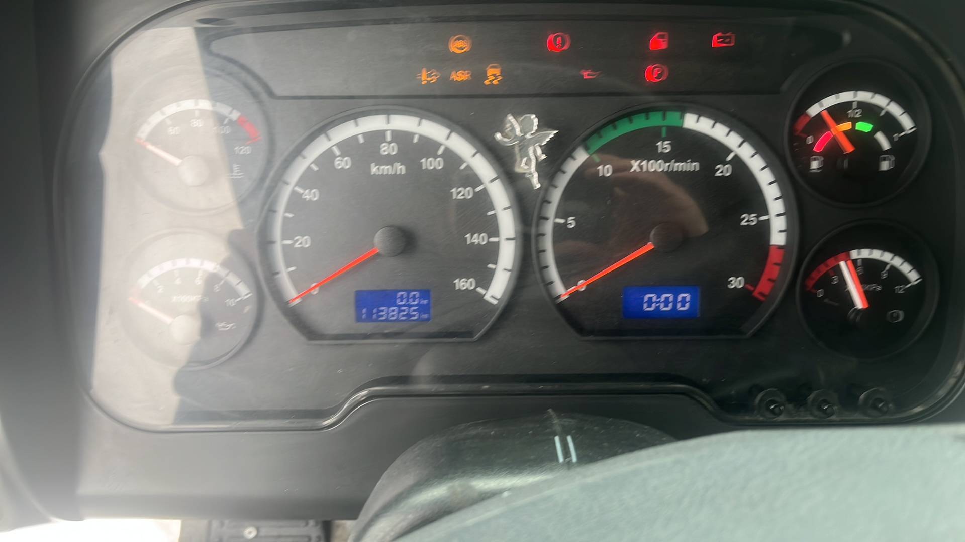 JAC N 180,  113 825 км, 2023 года в лизинг