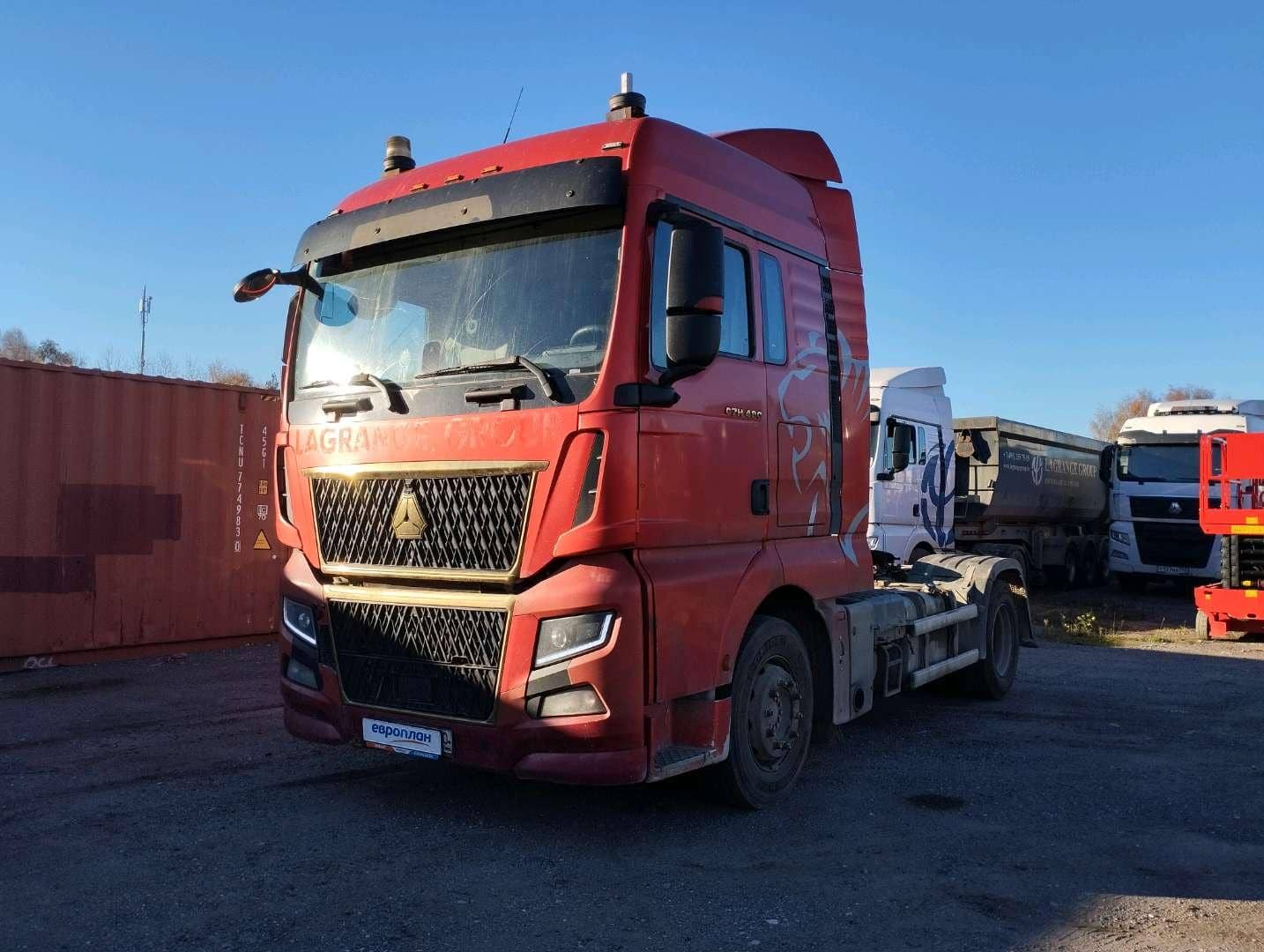 Sitrak C7H MAX ZZ4186V391HE,  709 130 км, 2023 года в лизинг