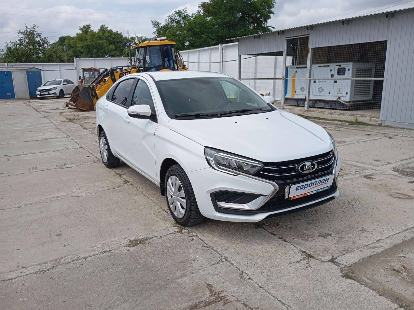 Lada Vesta седан,  46 841 км, 2024 года в лизинг