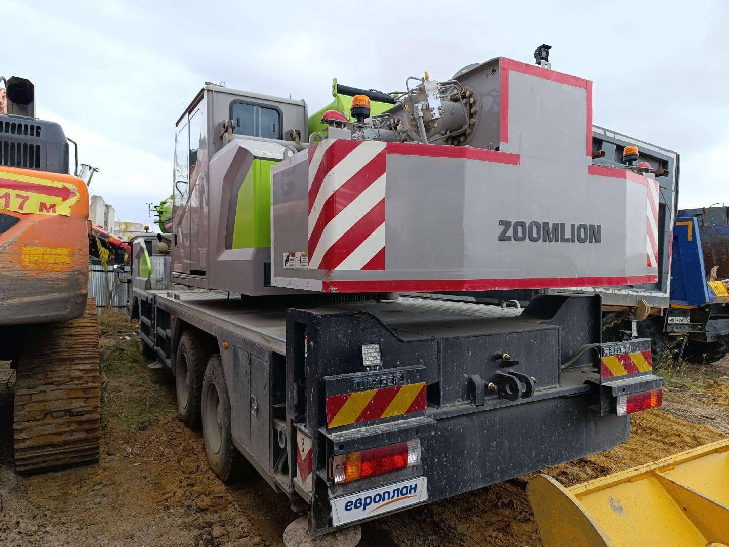 Zoomlion ZTC300V,  9 380 км, 2024 года в лизинг