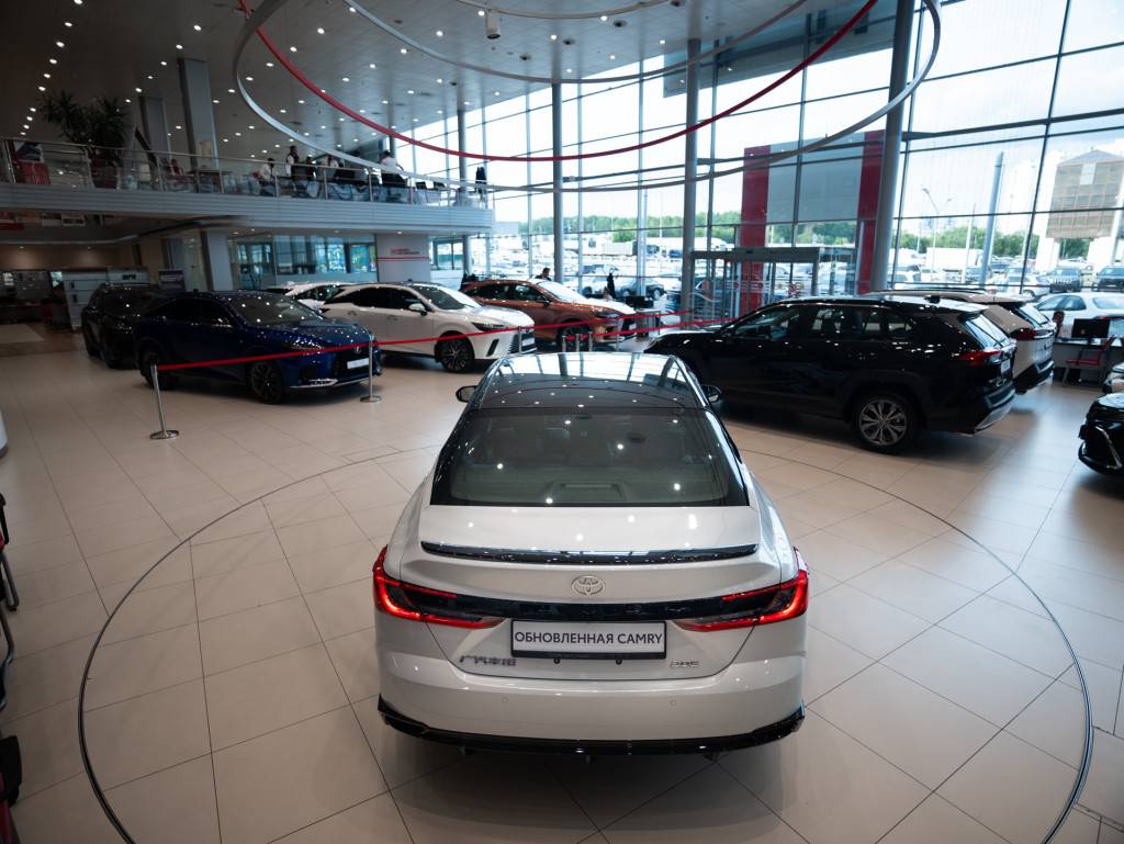 Toyota Camry 2.0S Sports Edition