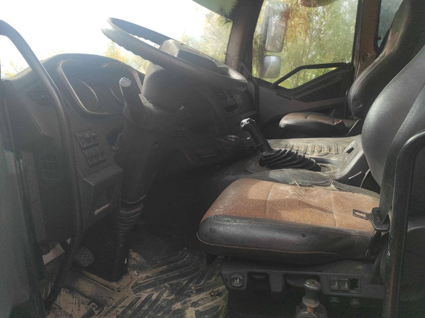 FAW CA3250P66K24L1TE5 6x6,  225 000 км, 2023 года в лизинг