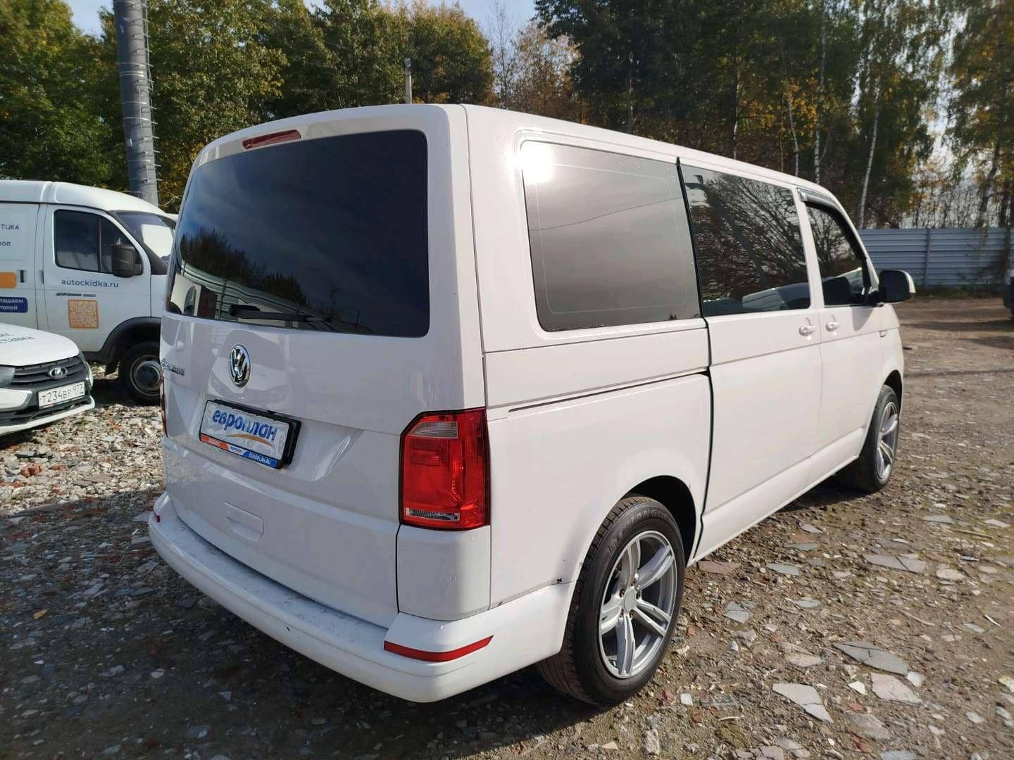 Volkswagen Transporter,  164 693 км, 2019 года в лизинг