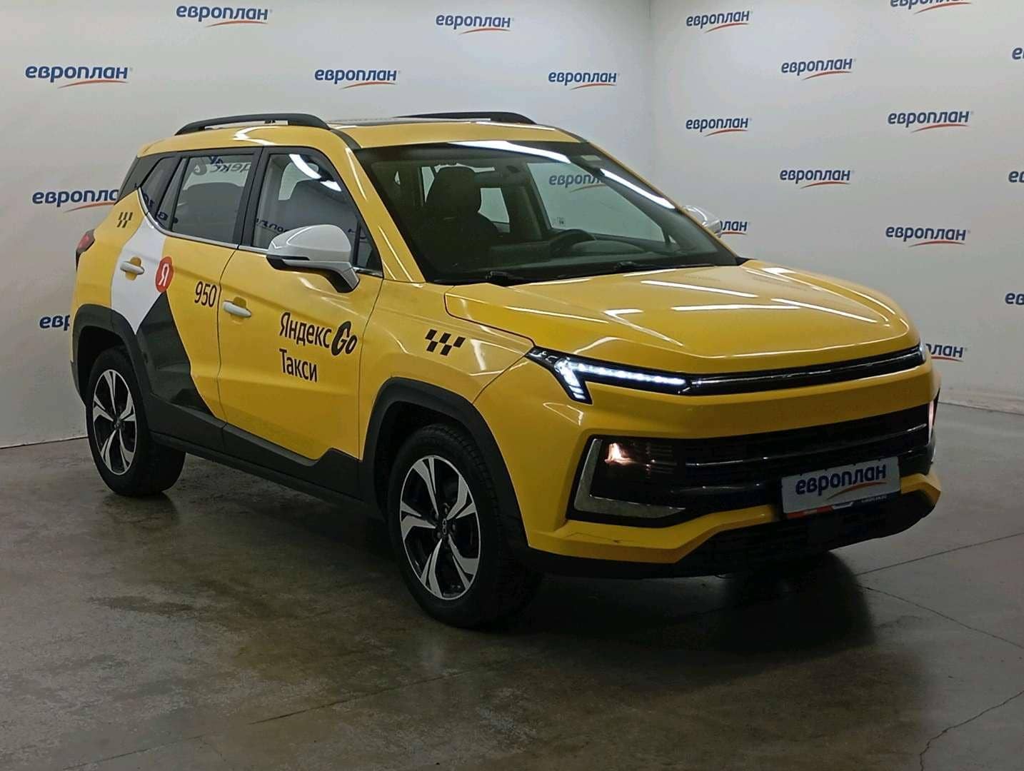 Москвич 3,  165 135 км, 2023 года в лизинг