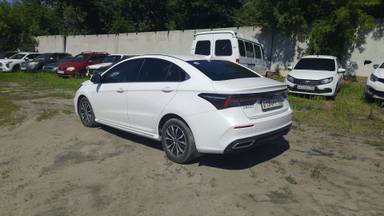 OMODA S5