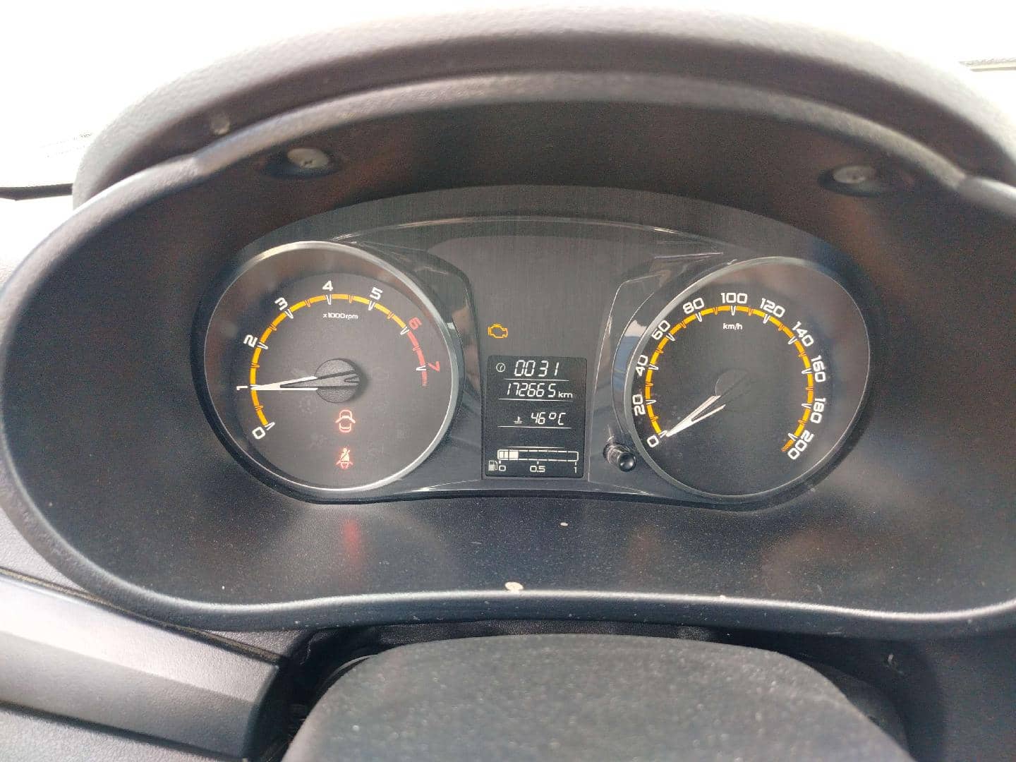 Lada Granta лифтбек,  172 665 км, 2023 года в лизинг