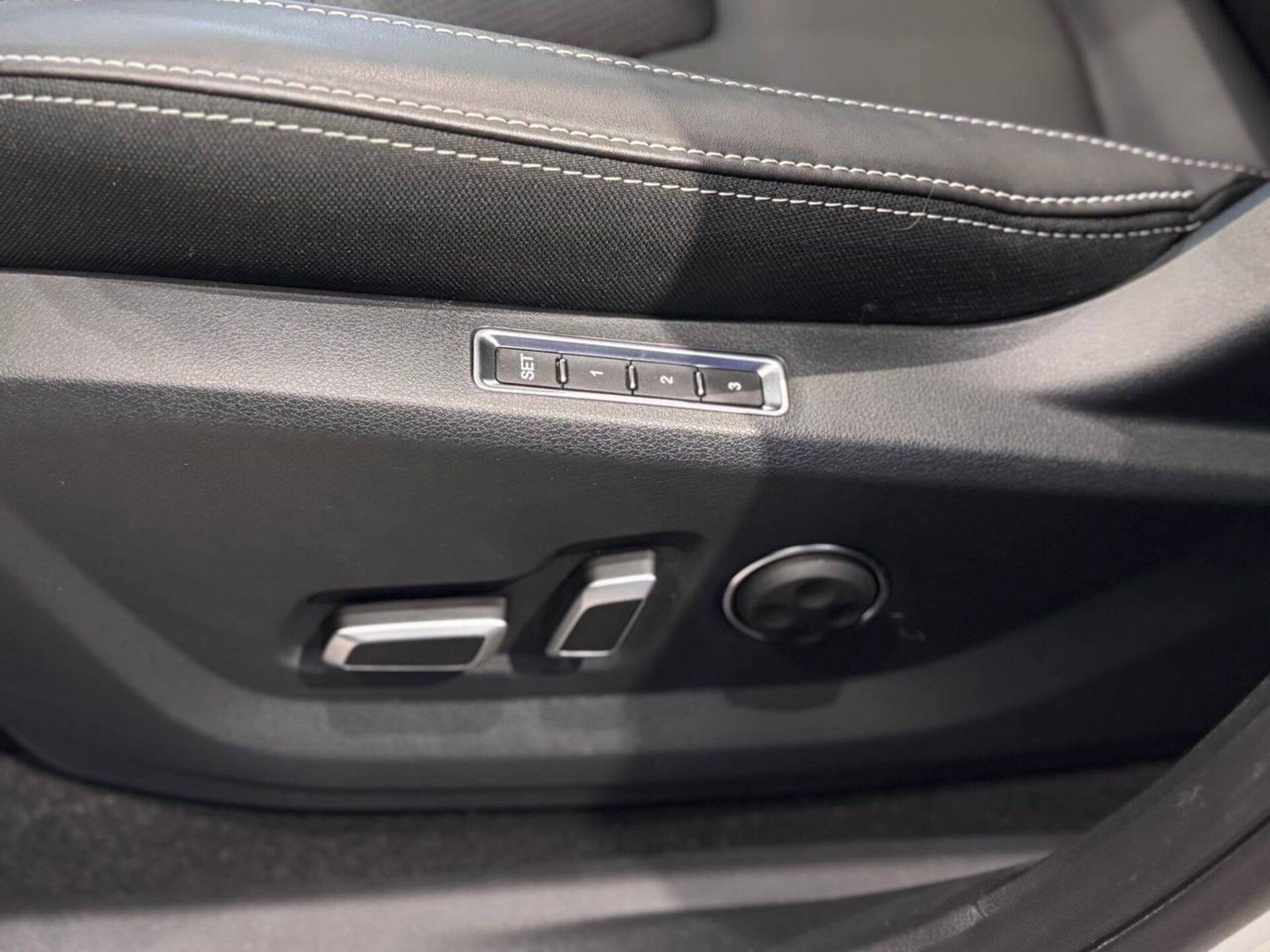 JAC JS6 Luxury