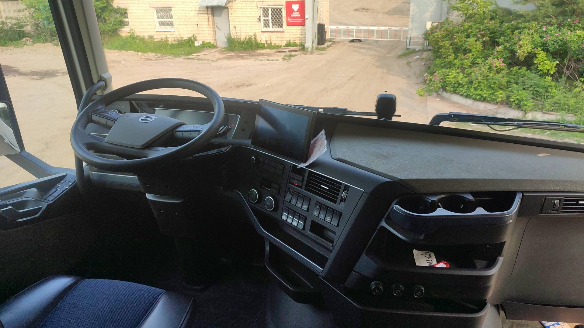 Volvo FH 460 4x2 (FH Globetrotter),  378 182 км, 2021 года в лизинг