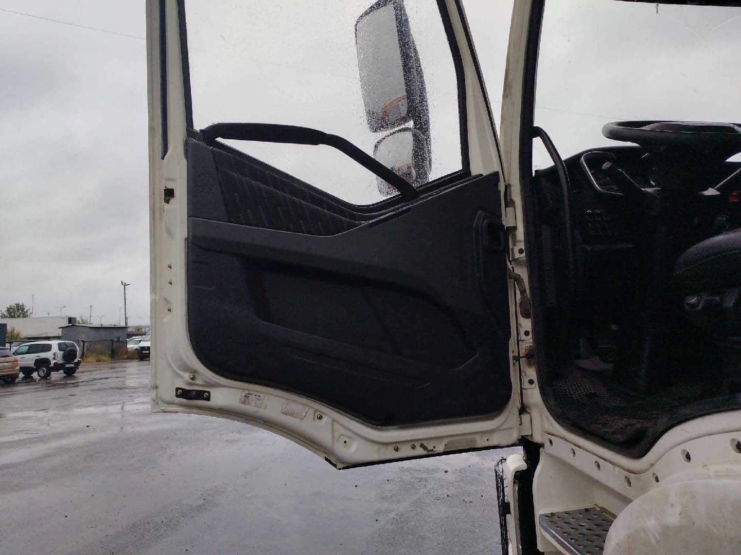 FAW CA3250P66K24L1TE5 6x6,  98 434 км, 2022 года в лизинг