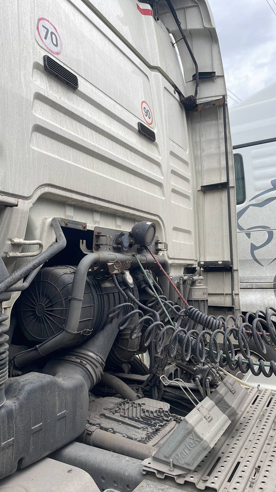 Sitrak С7Н MAX 6×4 ZZ4256V364HE,  236 768 км, 2023 года в лизинг