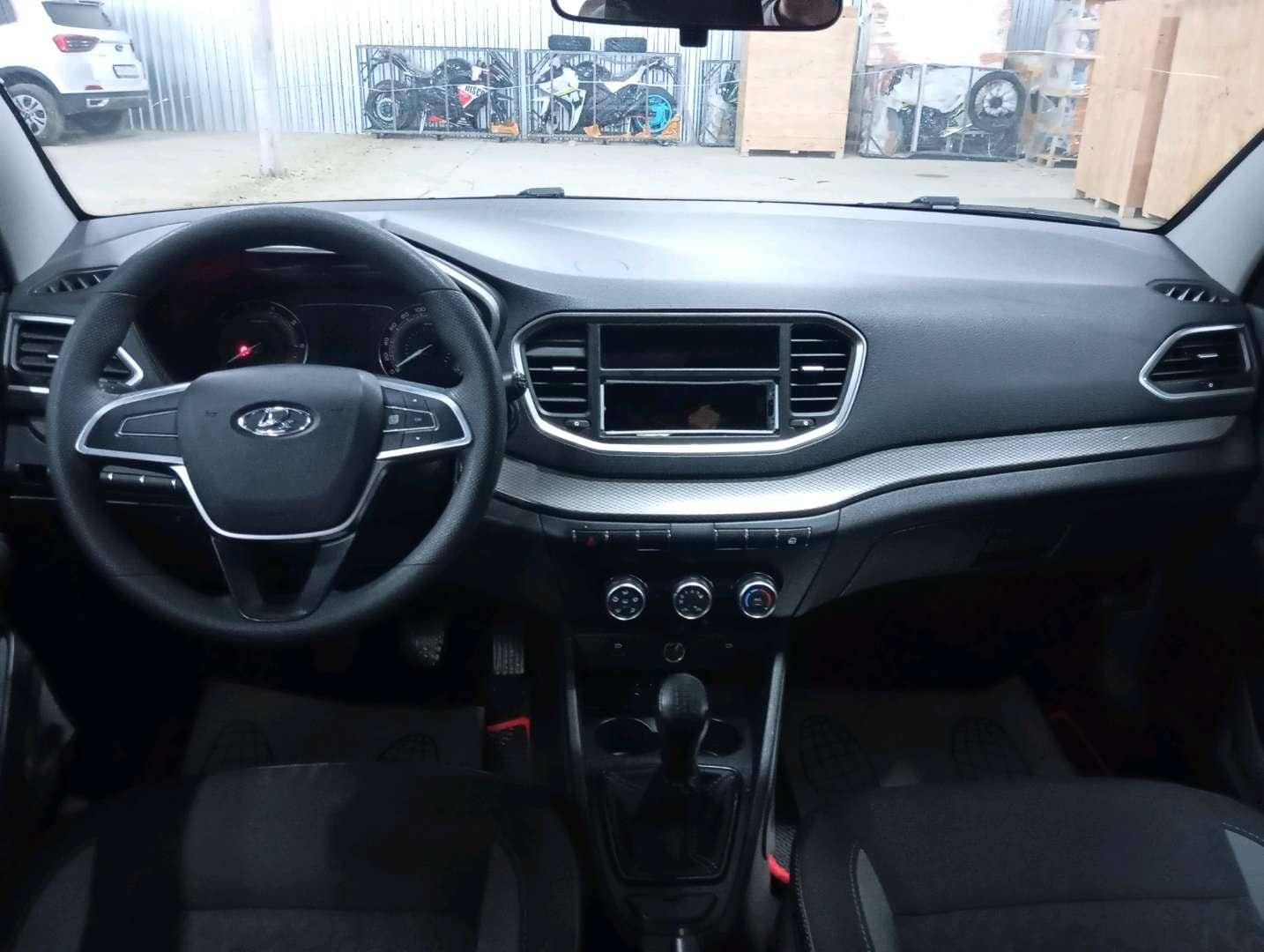 Lada Vesta седан,  82 776 км, 2023 года в лизинг