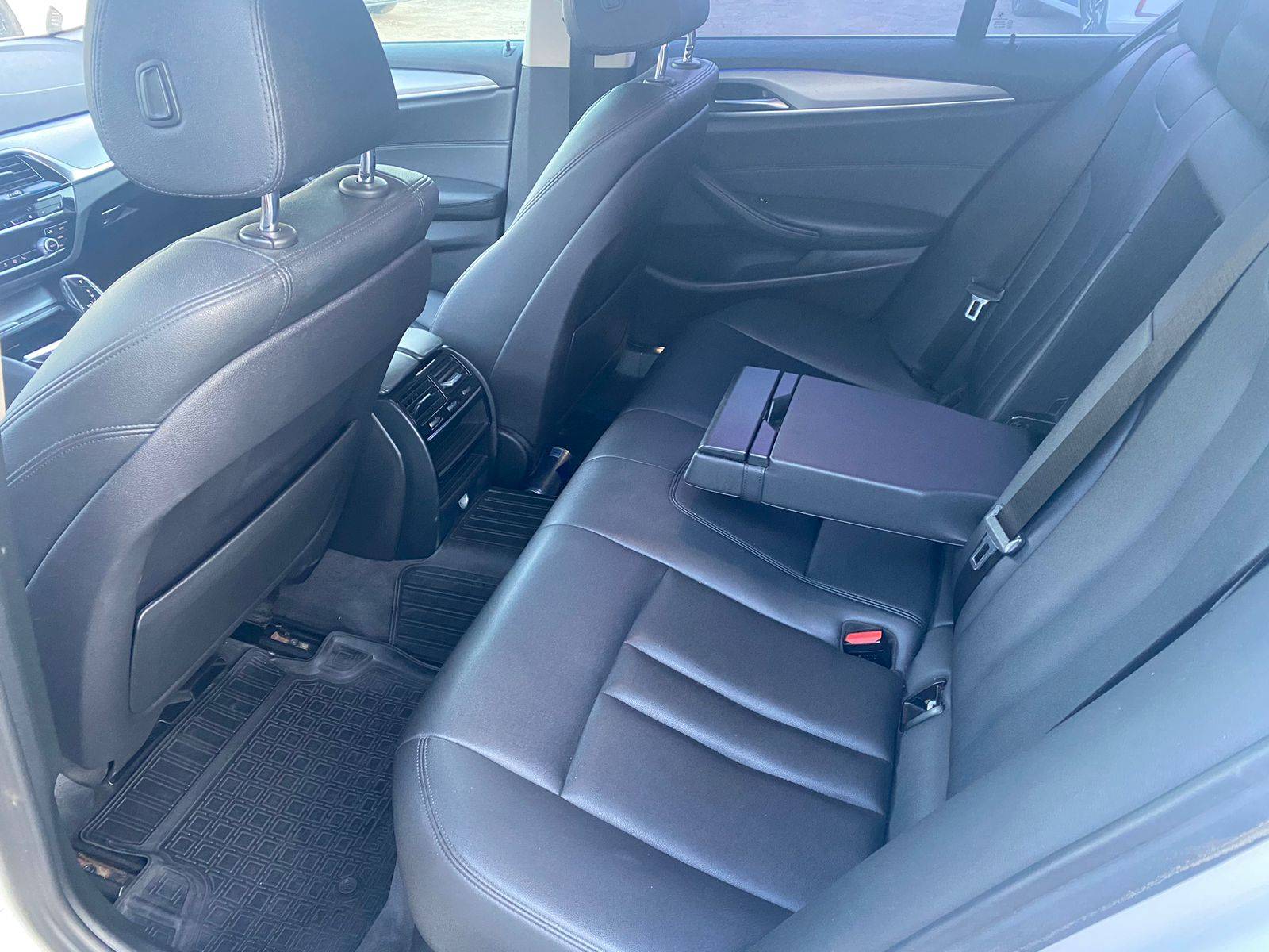 BMW 5 серия,  264 338 км, 2018 года в лизинг
