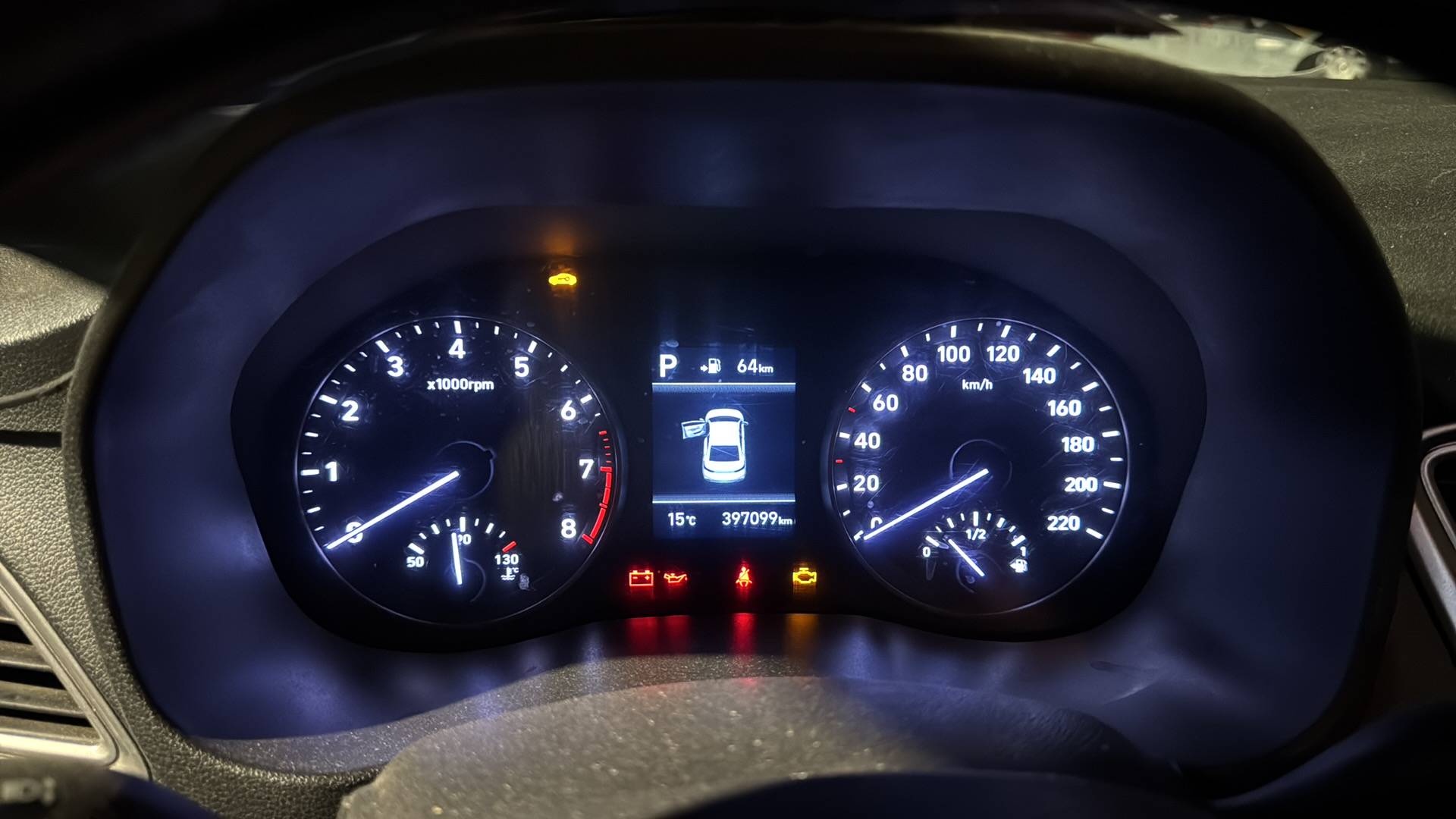 Hyundai Solaris,  397 099 км, 2019 года в лизинг